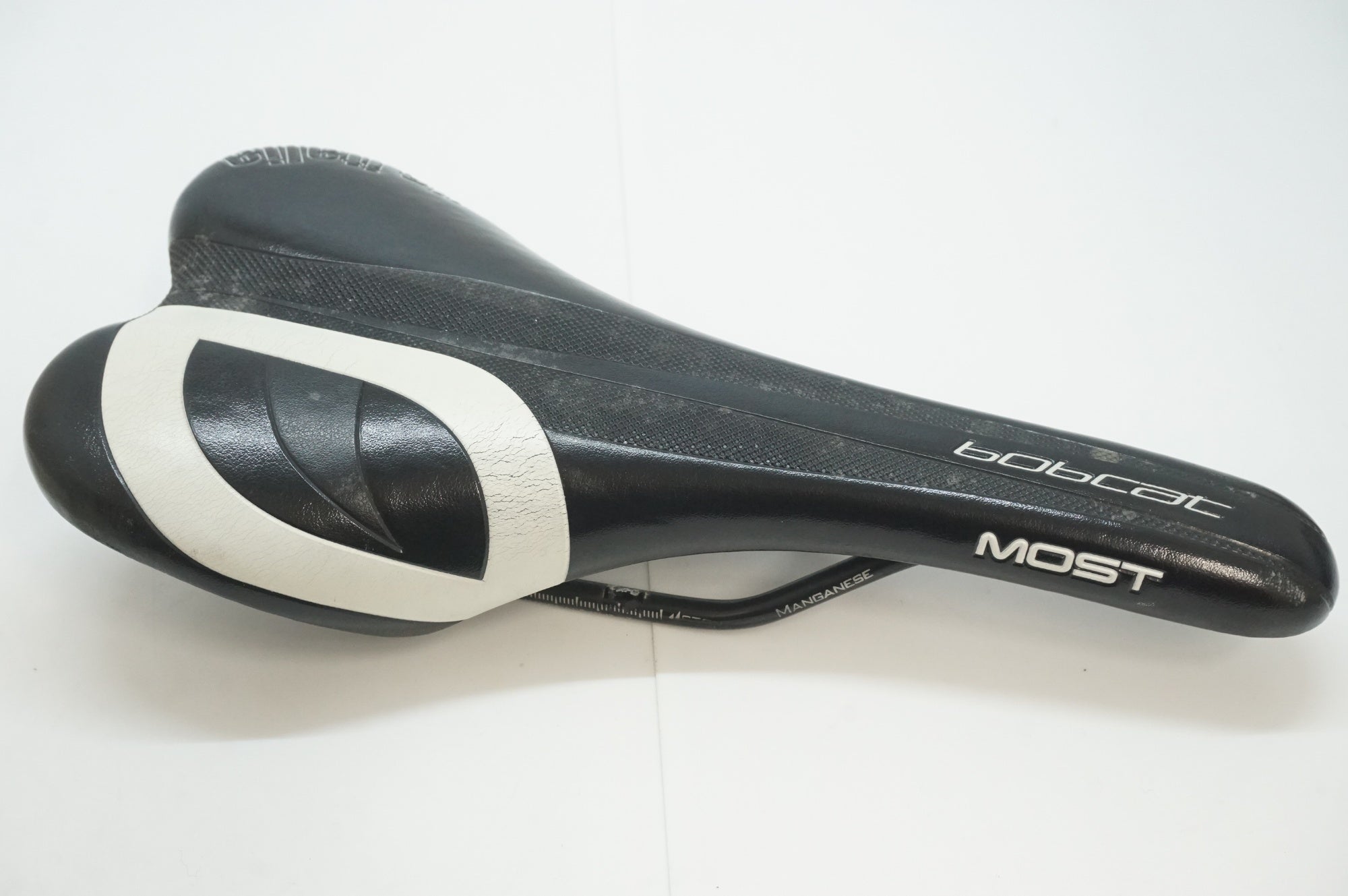 SELLE ITALIA 「セライタリア」 MOSTO BOBCAT サドル」 / 福岡店