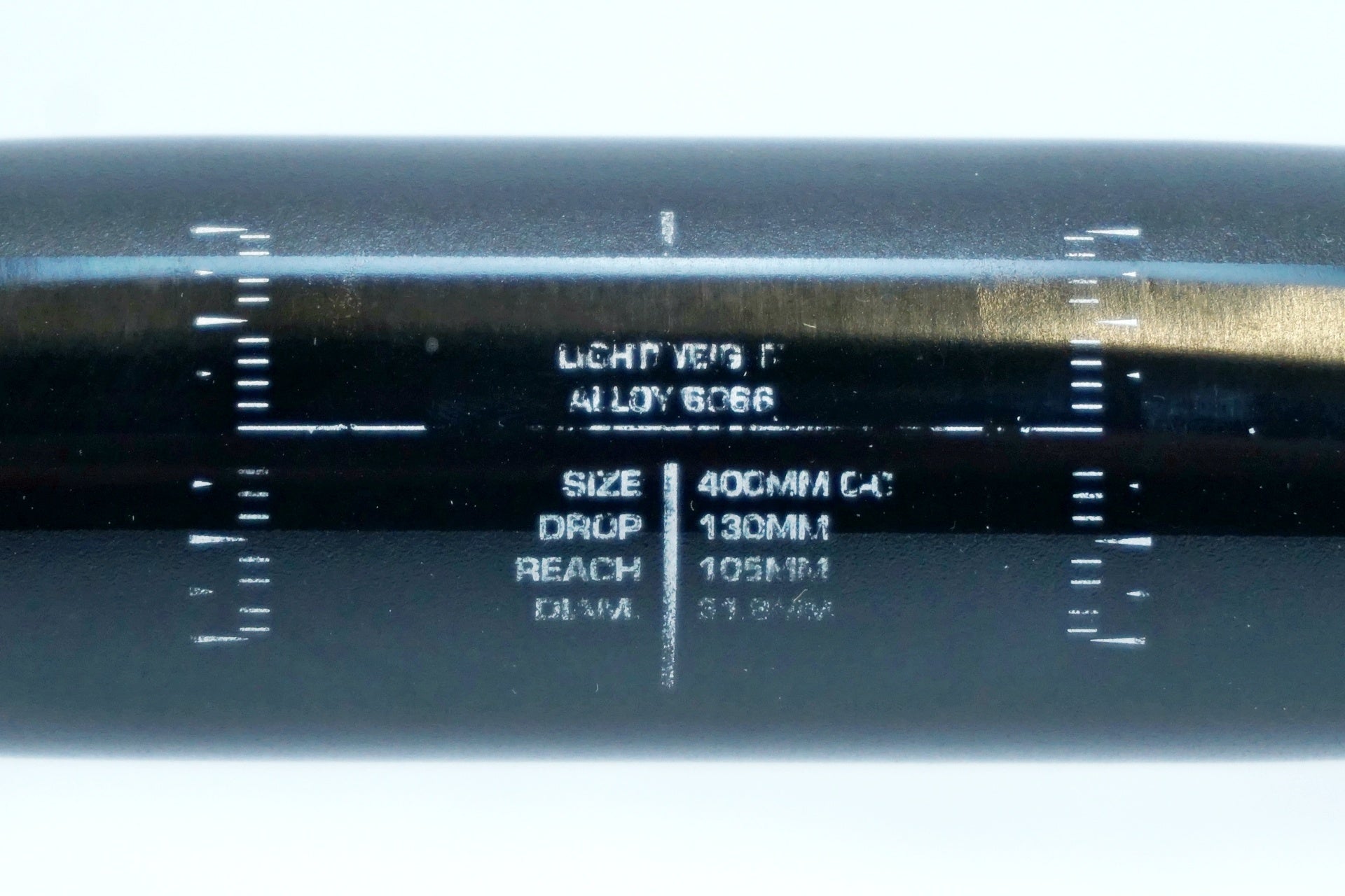 SHIMANO PRO 「シマノプロ」 VIBE AERO ALLOY Φ31.8 400mm ハンドル