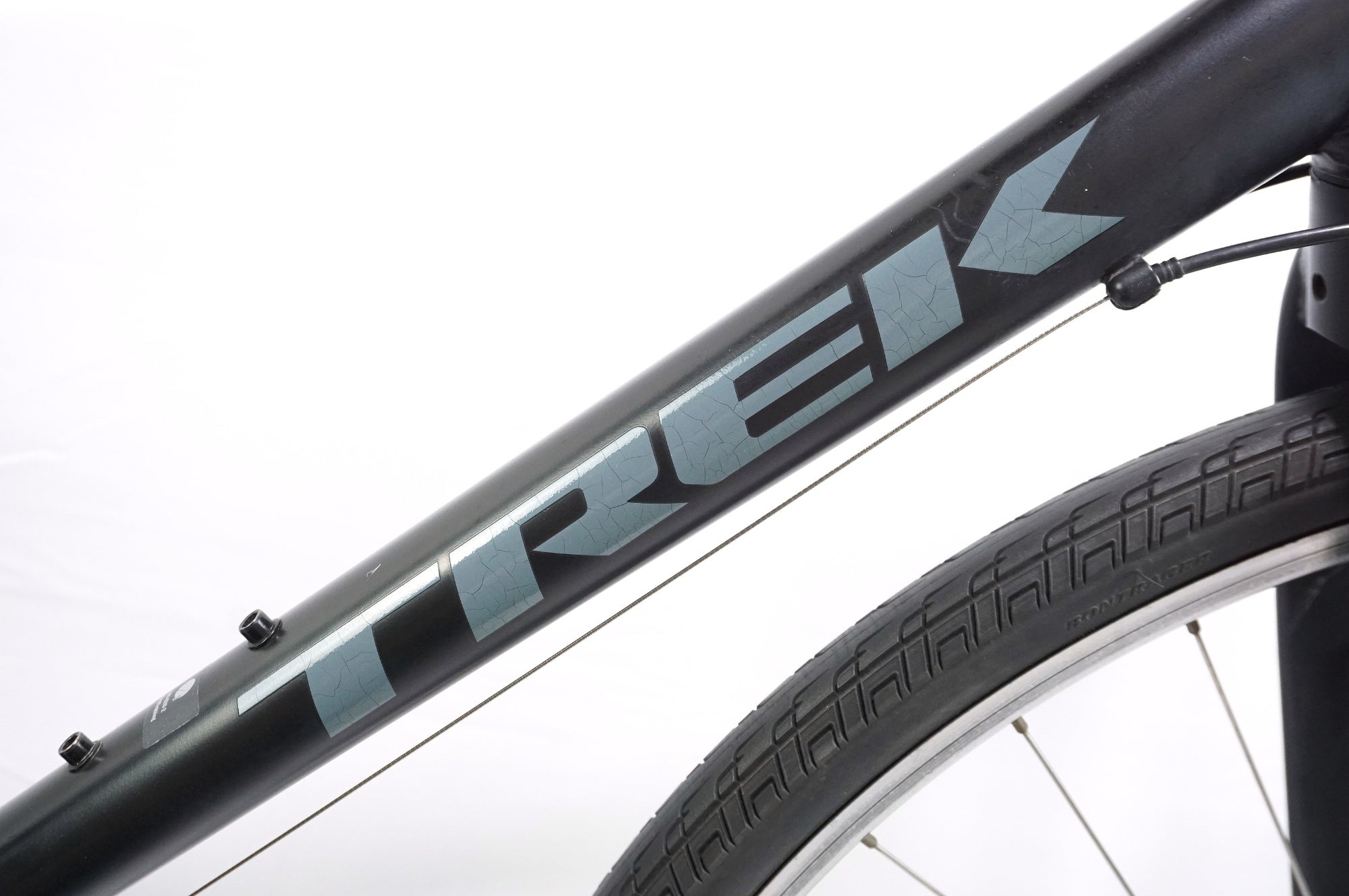 クロスバイク FX2 2018年モデル 身長165-175cm 定価6.3万円 TREK 「トレック」 FX2 2018年モデル クロスバイク / 中目黒店
