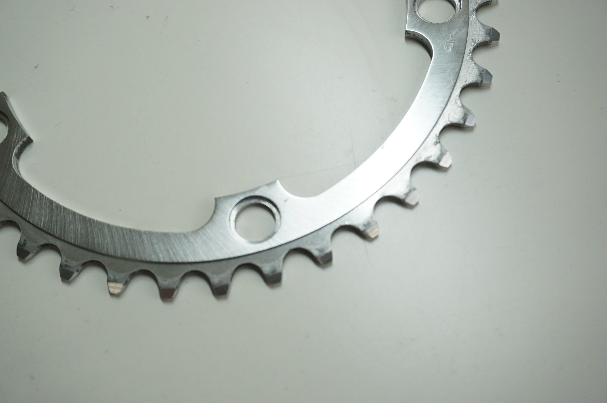 SUNTOUR 「サンツアー」 SUPERBE PRO 39T チェーンリング / 大宮店