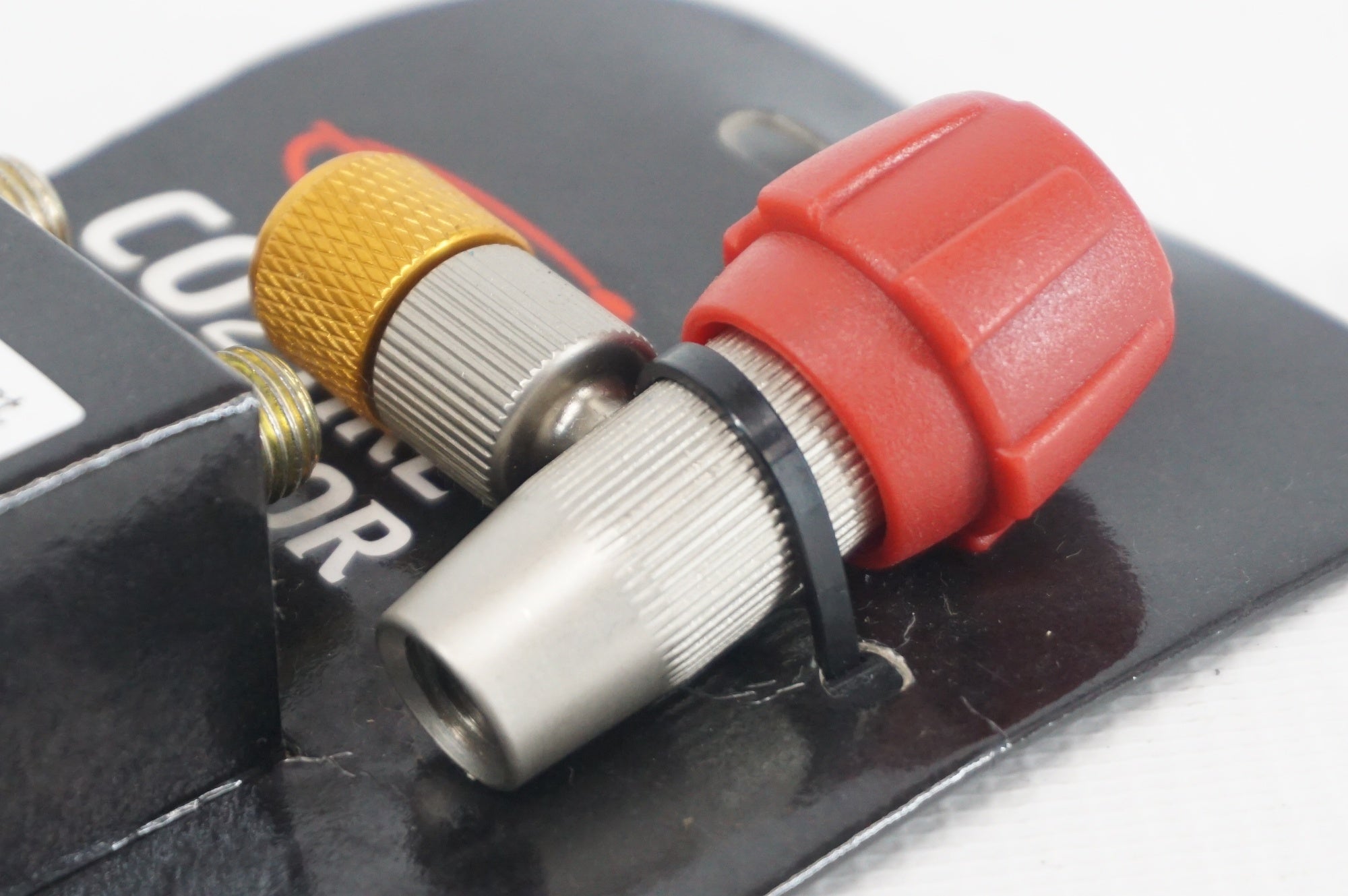 TNI 「ティーエヌアイ」 CO2ボンベ インフレーター セット / 阪急塚口店