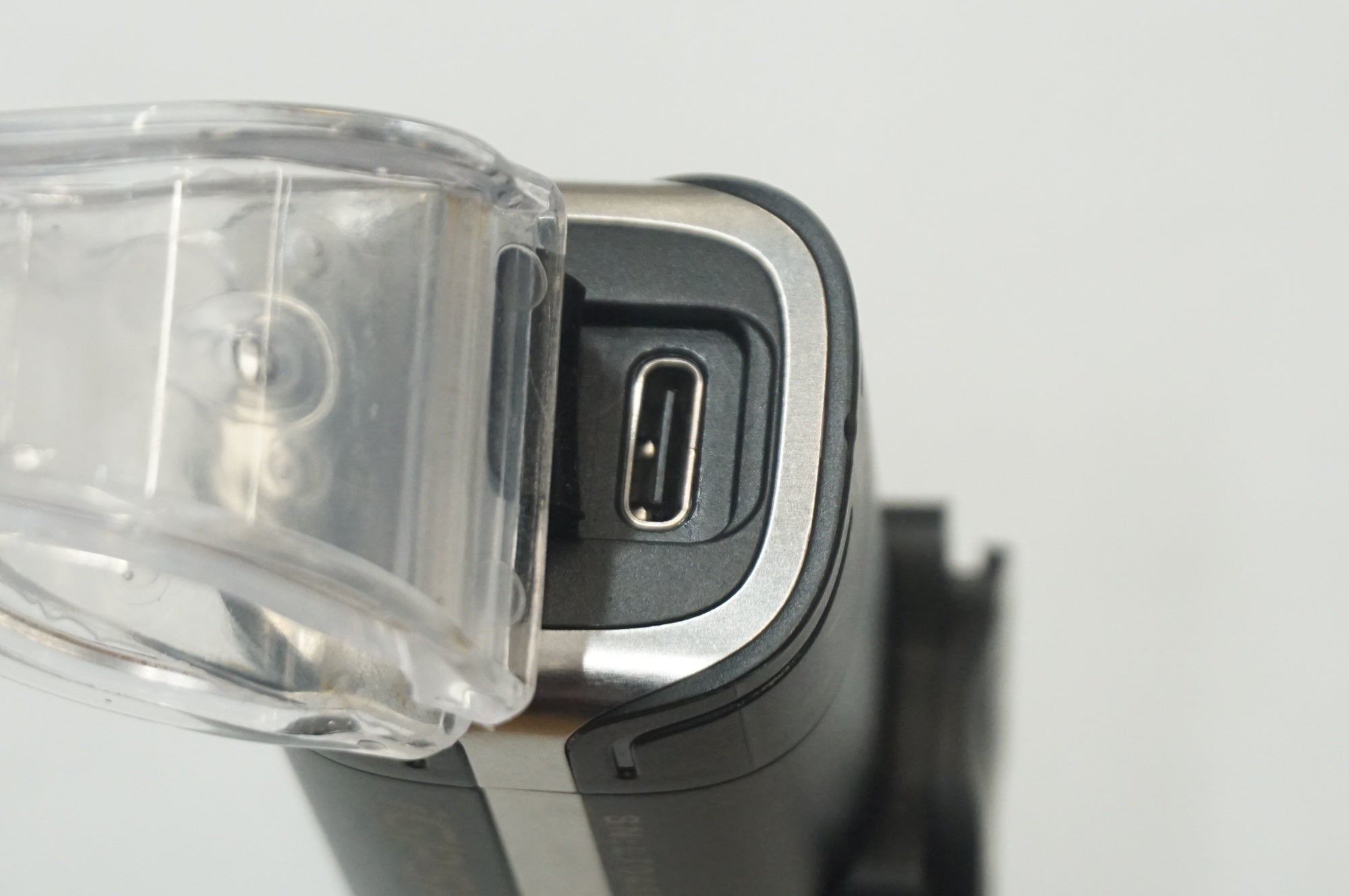 IGP SPORT 「アイジーピースポーツ」 VS1200 フロントライト / 福岡店