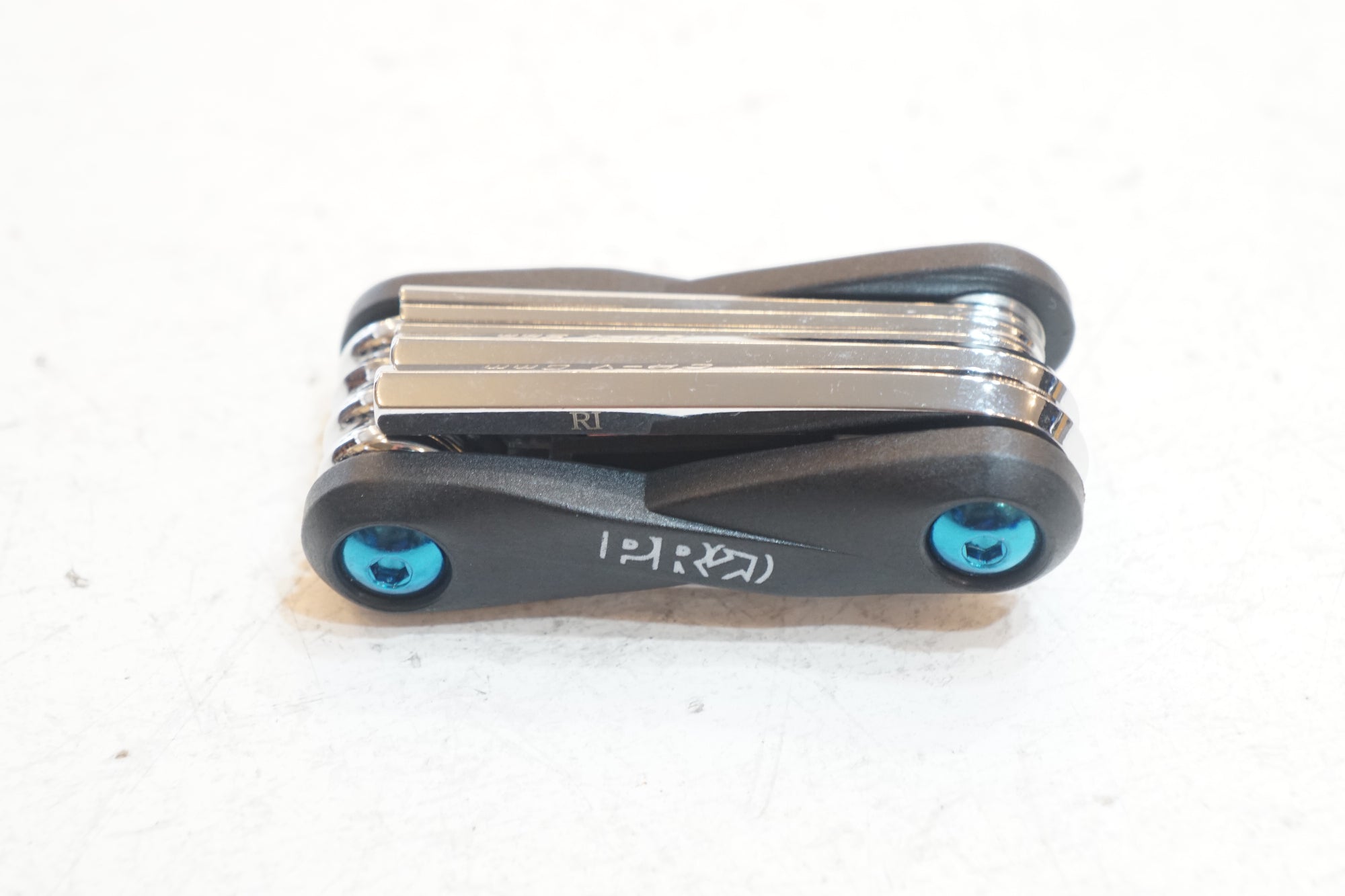SHIMANO 「シマノ」 PRO マルチツール / バイチャリ浦和ベース