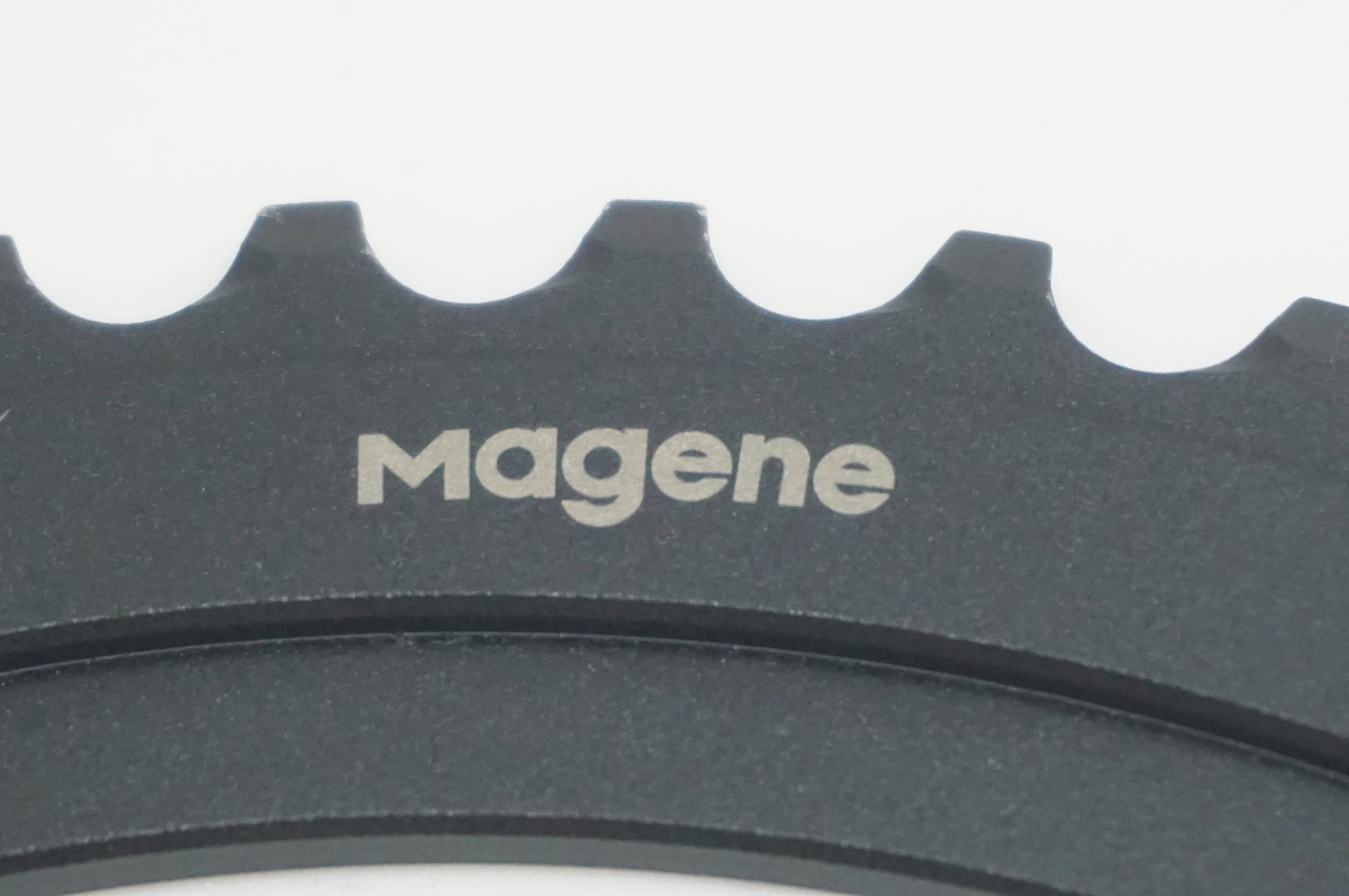 MAGENE 「マージン」 QED 50-34T チェーンリングセット / 福岡店
