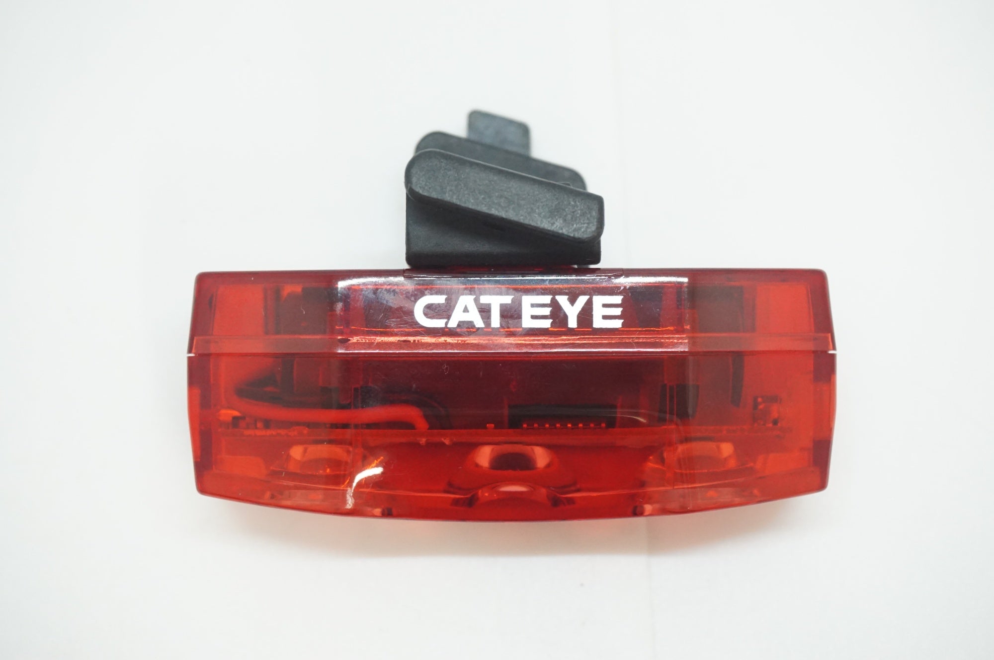 CATEYE 「キャットアイ」 VIZ300 TL-LD810 リアライト / 福岡店