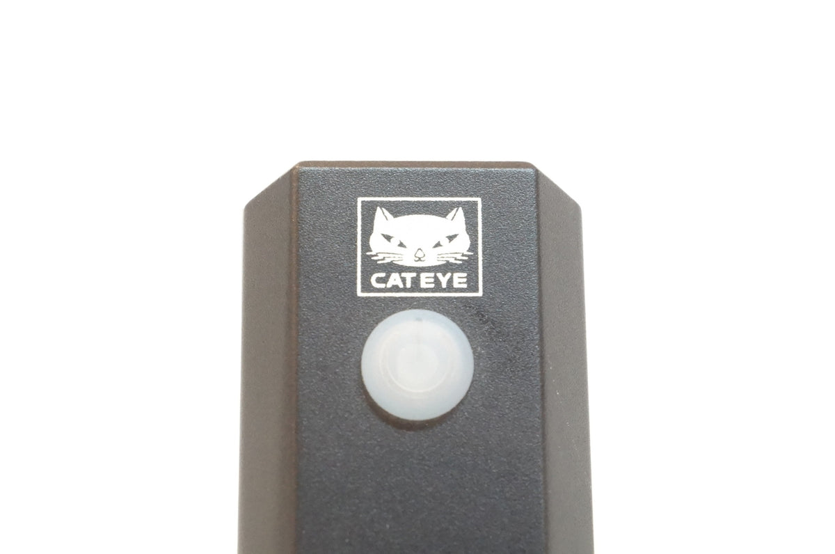 CATEYE 「キャットアイ」 AMPP800 HL-EL088RC フロントライト / 浦和ベース