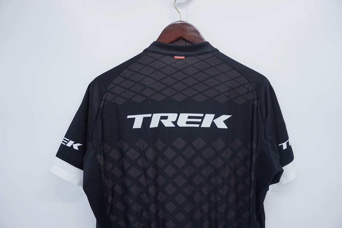 BONTRAGER 「ボントレガー」 XLサイズ 半袖ジャージ / 京都八幡店