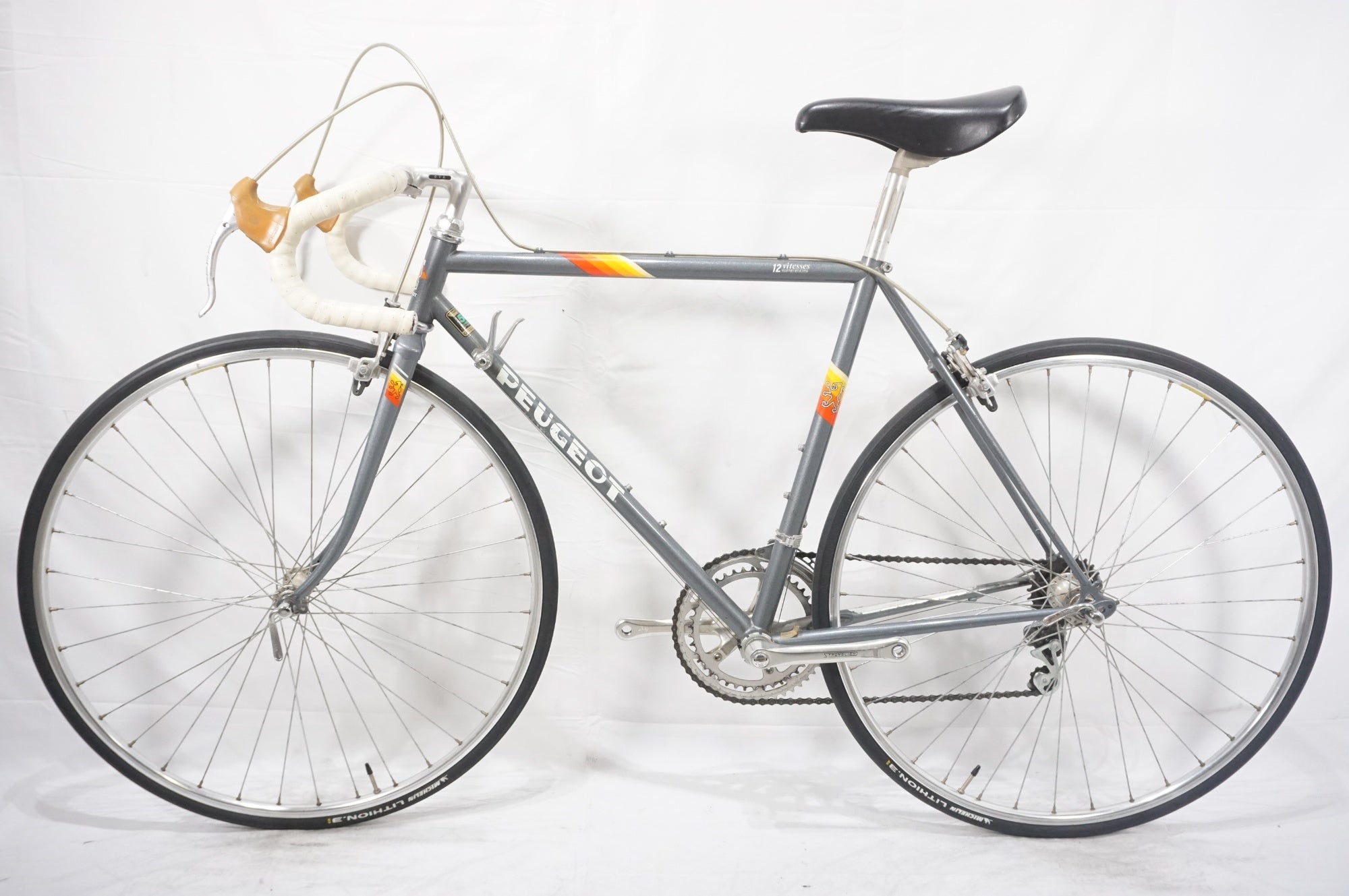 ジャンク PEUGEOT 「プジョー」 VENTOUX 年式不明 ロードバイク