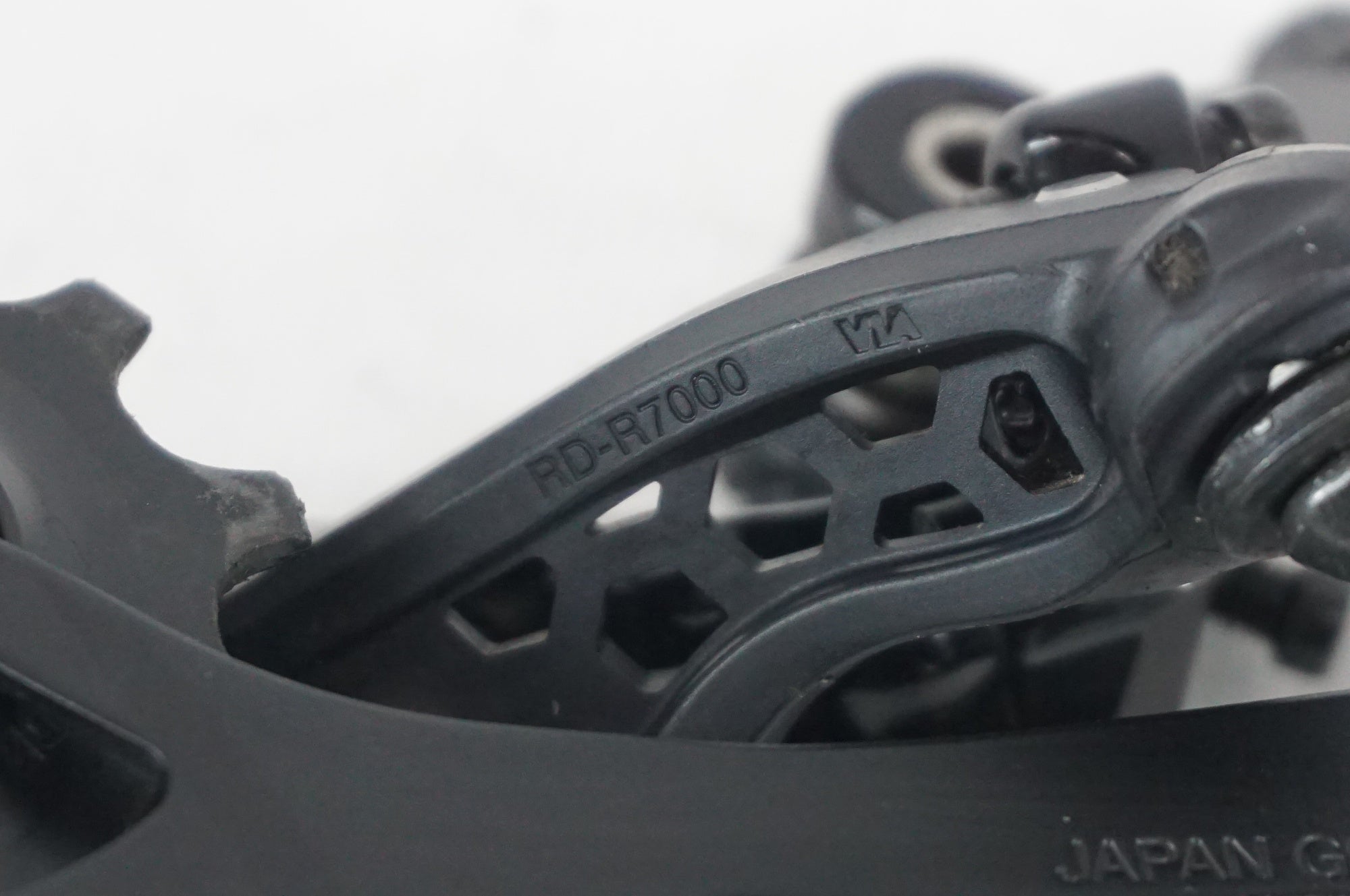 SHIMANO 「シマノ」 105 RD-R7000 リアディレイラー / 阪急塚口店