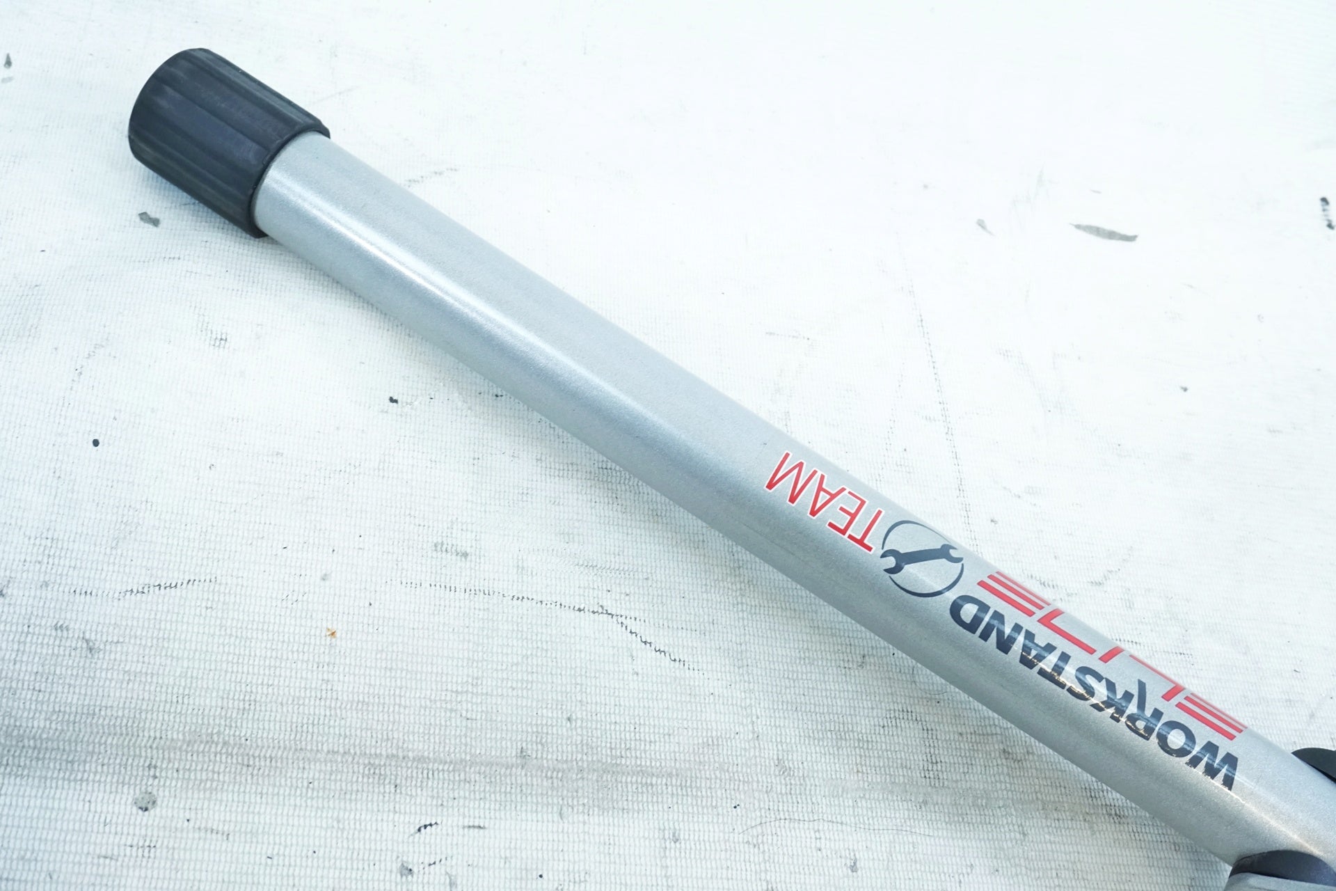 ELITE 「エリート」 WORKSTAND TEAM メンテナンススタンド / 有明