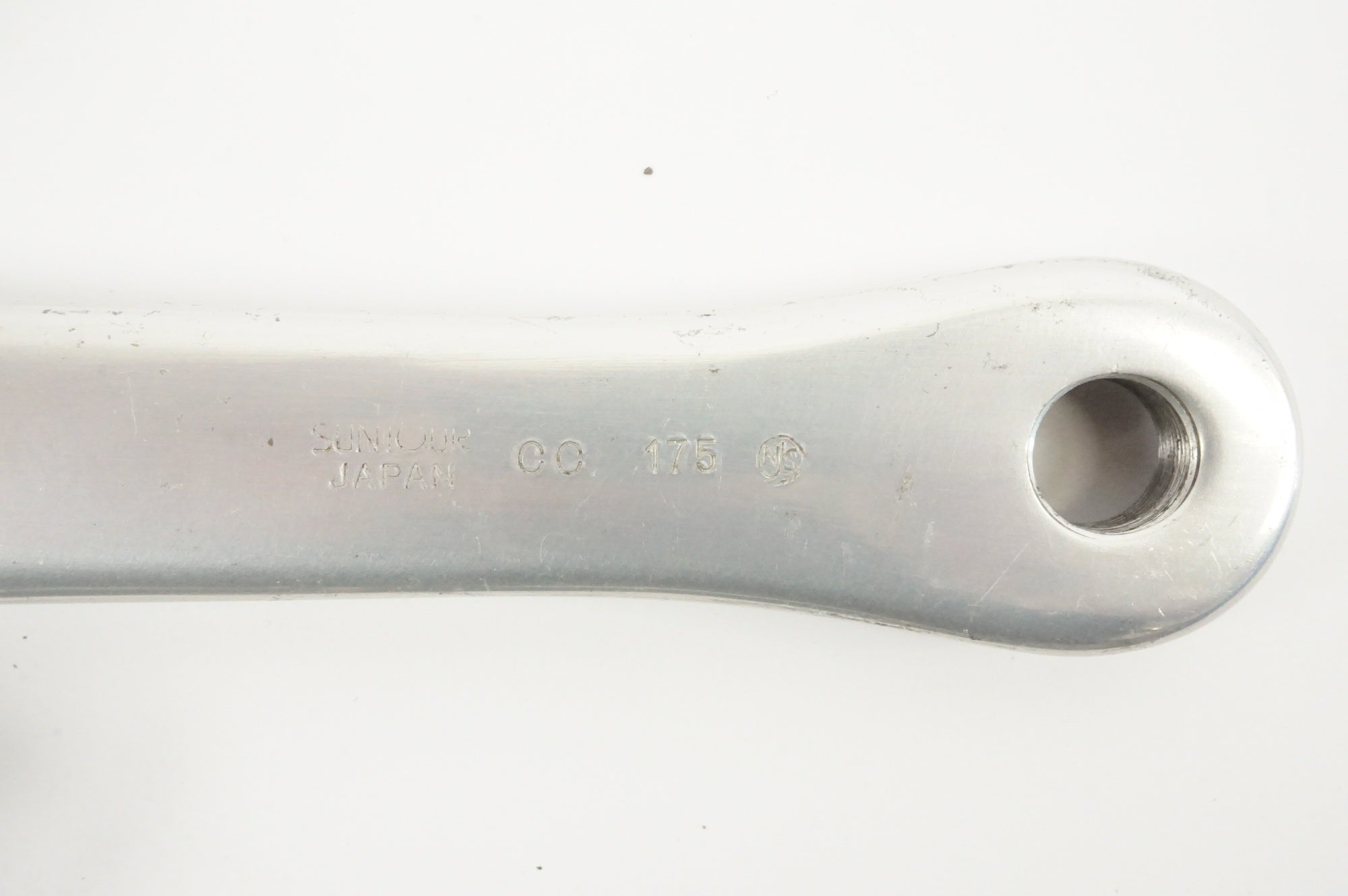 SUNTOUR 「サンツアー」 SUPERBE PRO NJS PCD144 175mm クランク