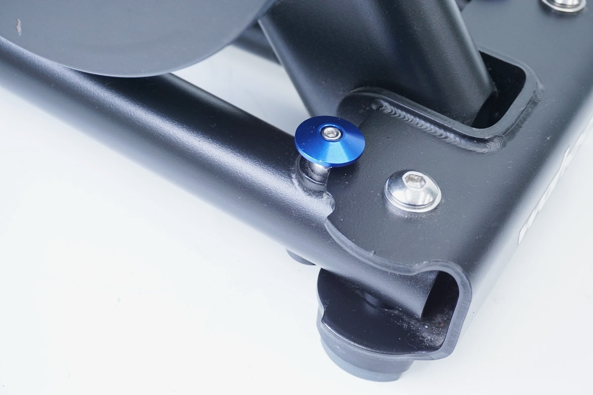 WAHOO 「ワフー」 KICKR WF113 サイクルトレーナー / 京都八幡店