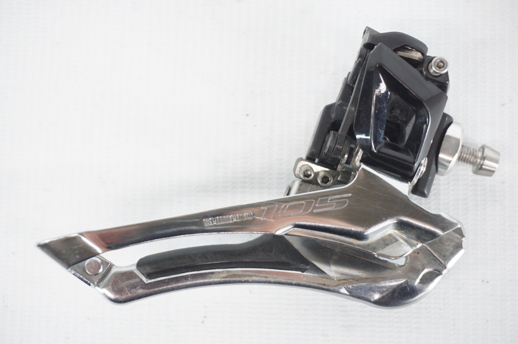 SHIMANO 「シマノ」 105 FD-5800 フロントディレイラー / 阪急塚口店