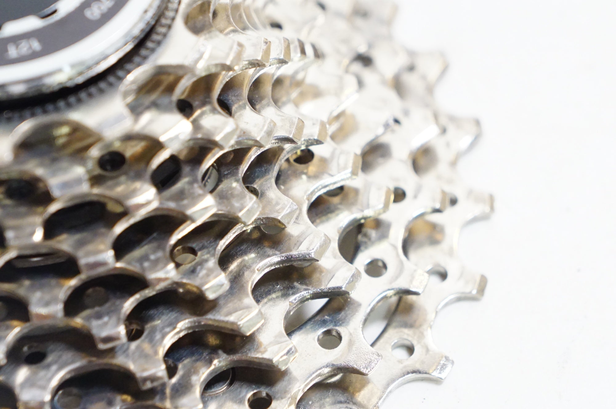 SHIMANO 「シマノ」 105 CS-5700 12-27T スプロケット / 熊谷本店