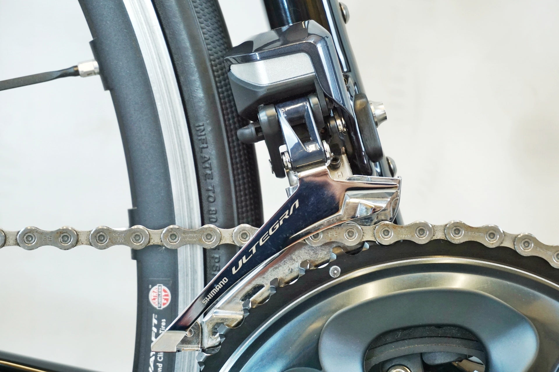 TREK 「トレック」 EMONDA SLR H2 2018年モデル ロードバイク / 有明ガーデン店