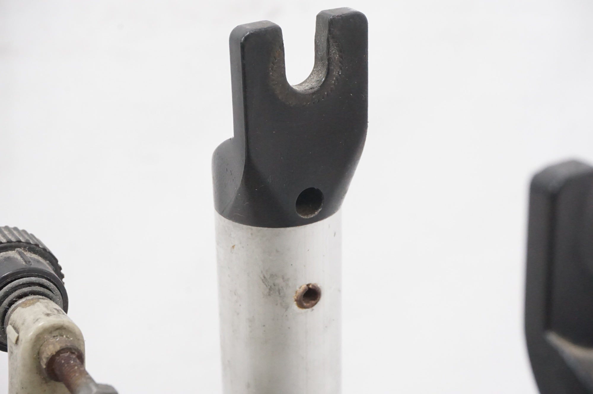 MINOURA 「ミノウラ」 WORKMAN PRO 振れ取り台 / AKIBA店