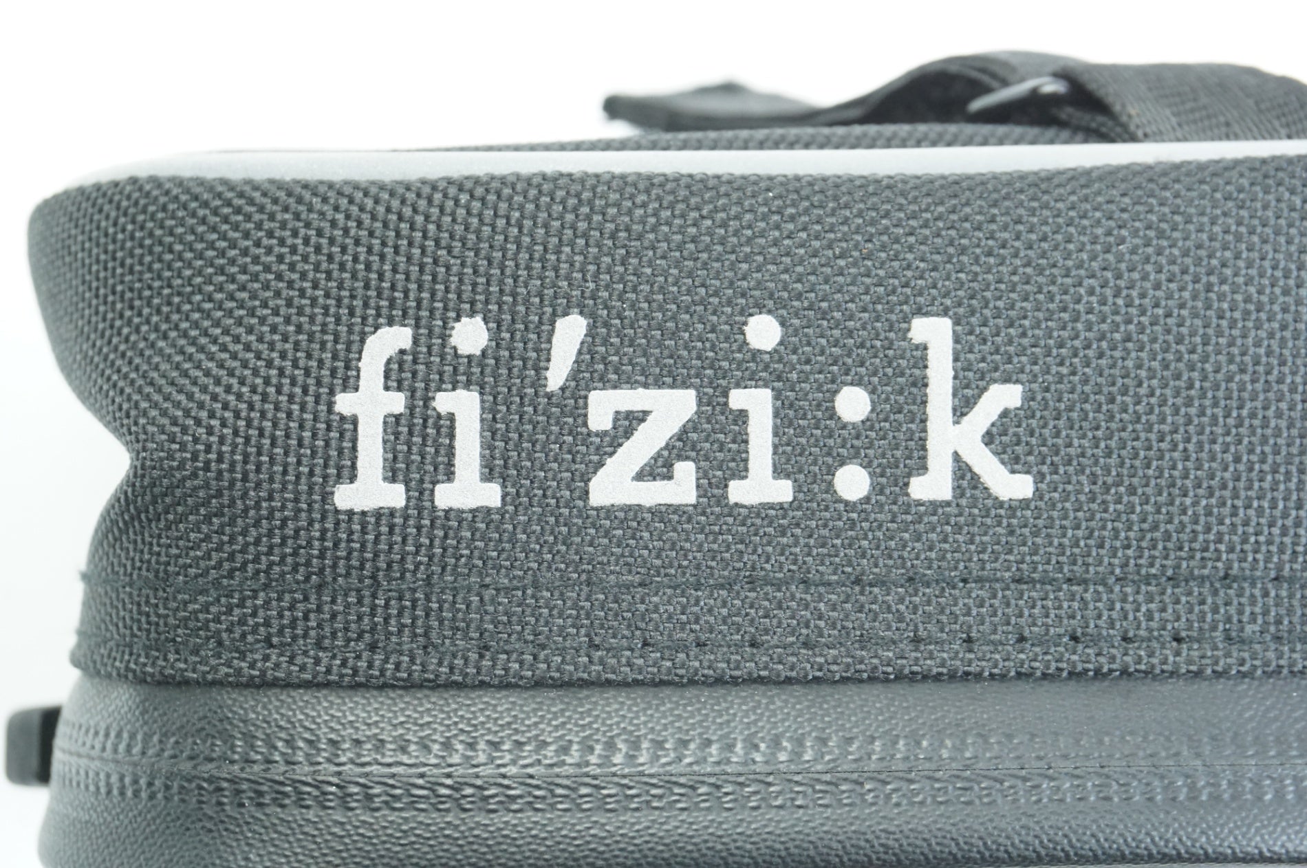 FIZIK 「フィジーク」 LINK STD サドルバッグ / 中目黒店