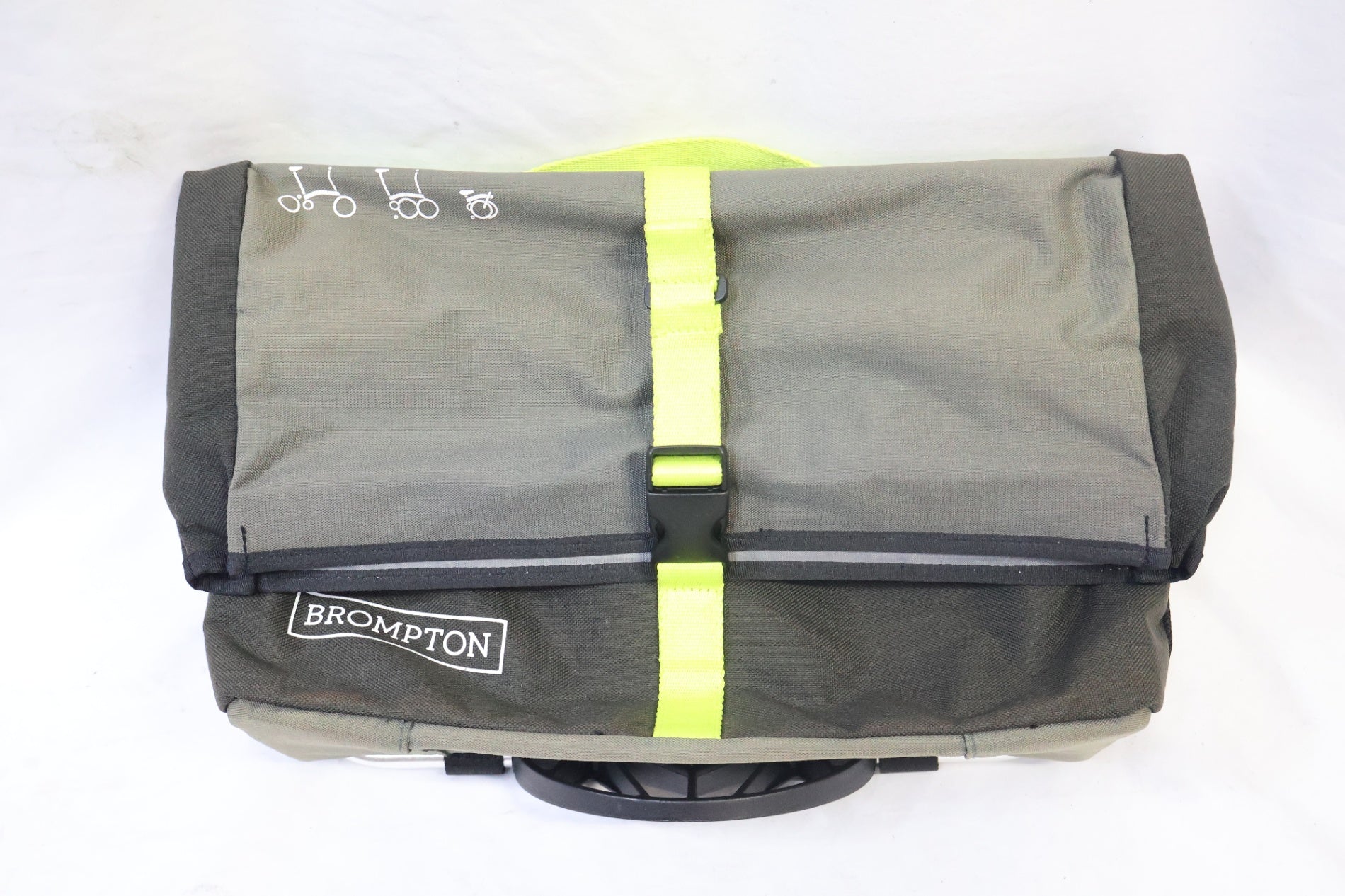 BROMPTON 「ブロンプトン」 ROLL TOP BAG フロントバッグ / 高知店