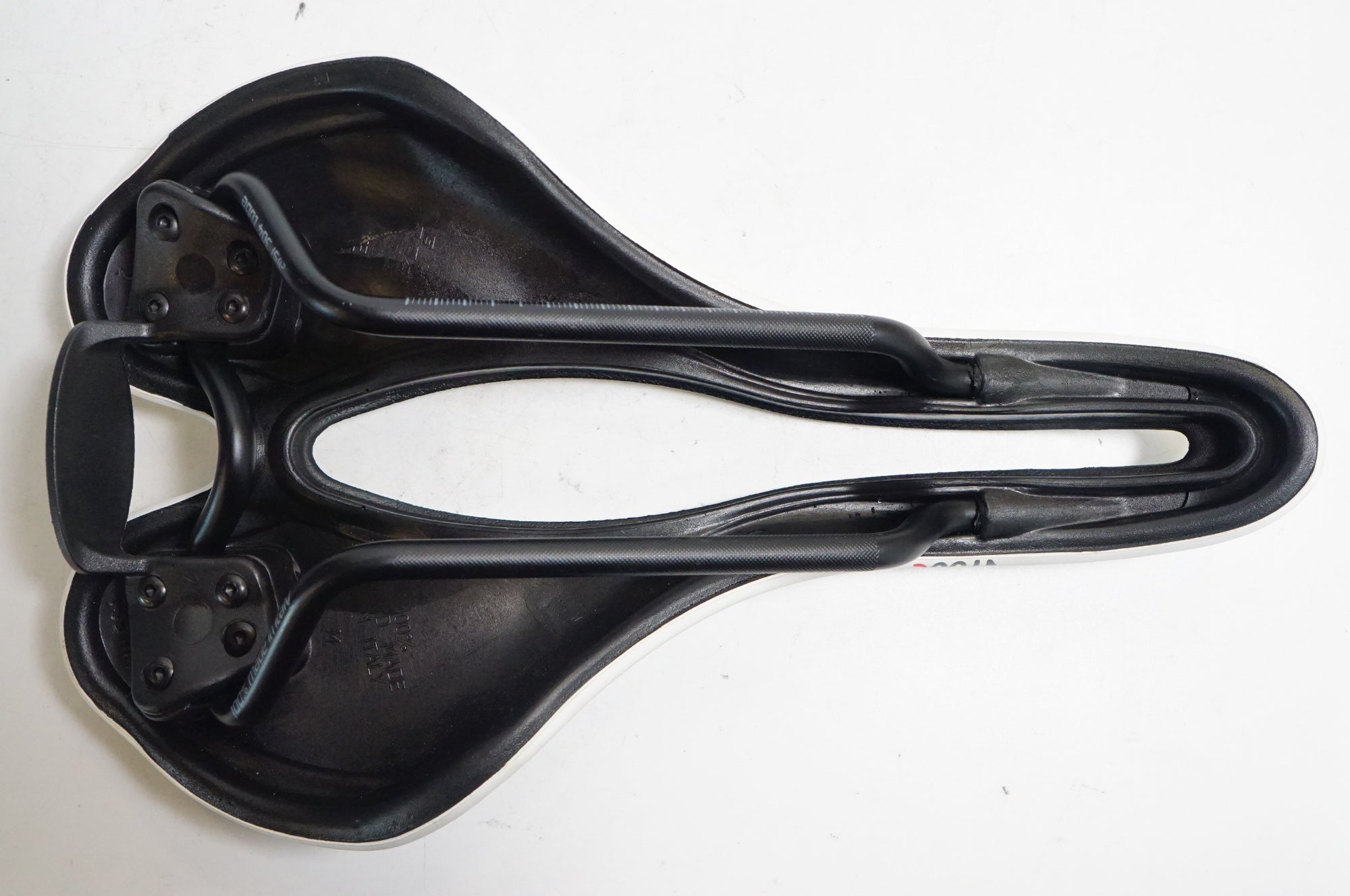 SELLE SMP 「セラ エスエムピー」 VT30C サドル / 熊谷本店