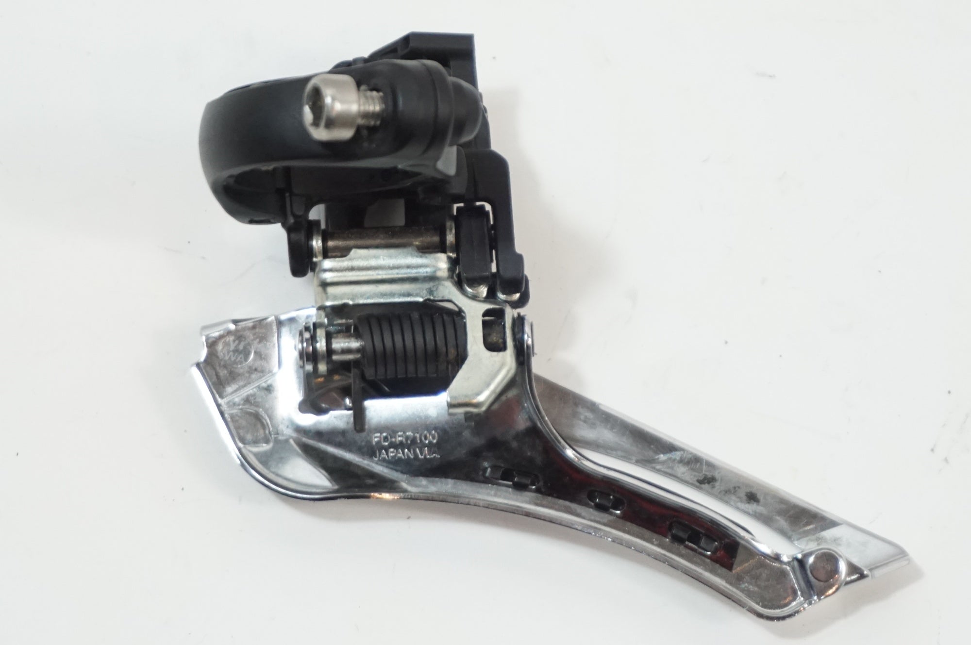 SHIMANO 「シマノ」 105 FD-R7100 Φ28.6 フロントディレイラー / 世田谷店