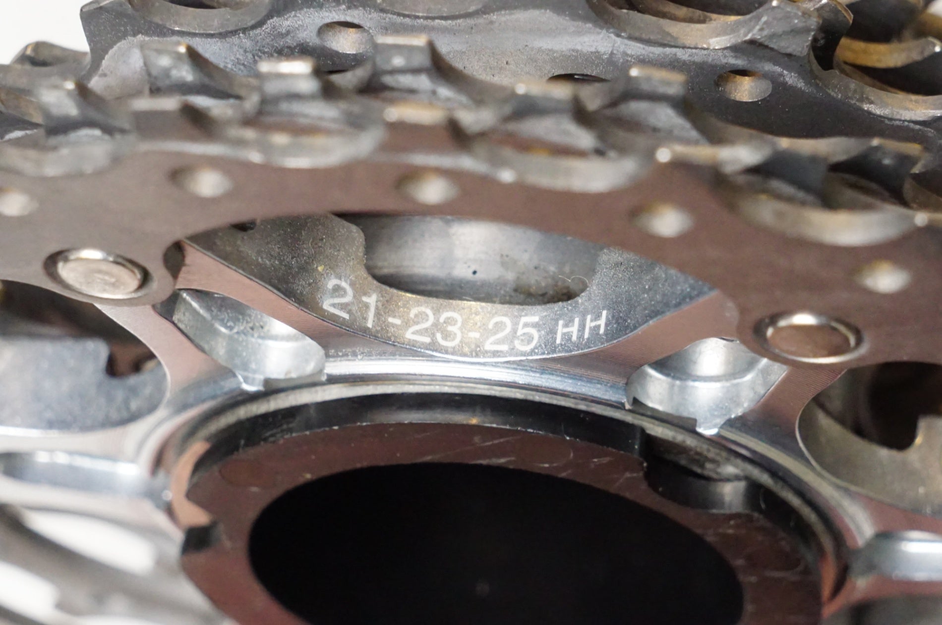 SHIMANO 「シマノ」 DURA-ACE CS-7900 12-25T スプロケット / 熊谷本店