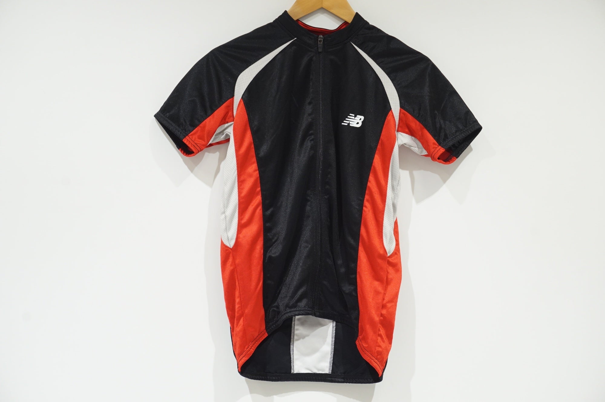 NEW BALANCE 「ニューバランス」 Mサイズ 半袖ジャージ / 浜松店