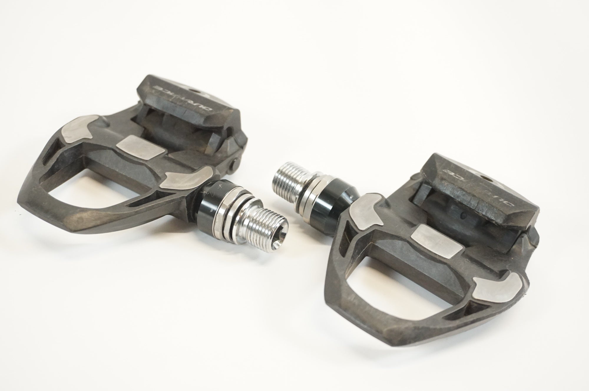 DURA-ACE PD-R9100 クリンチングペダル 楽天市場】シマノ ペダル PD-R9100-L プラス4mm軸仕様 SPD-SL