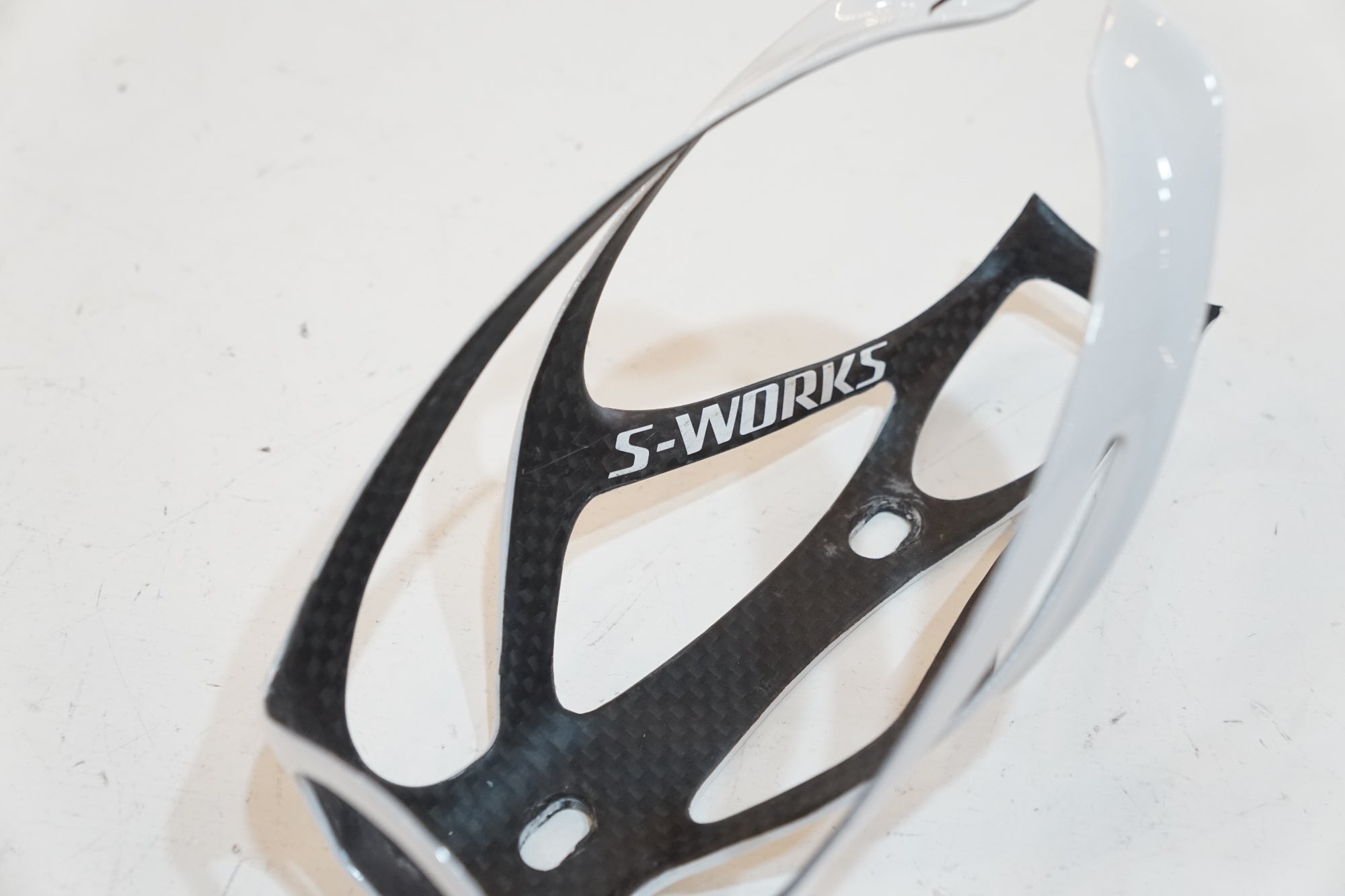 S-WORKS 「エスワークス」 カーボンボトルケージ / バイチャリ浦和ベース