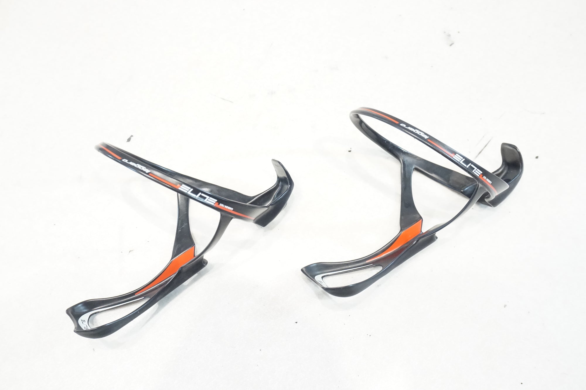 ELITE 「エリート」 LEGGERO カーボン ボトルケージセット / 横浜戸塚店