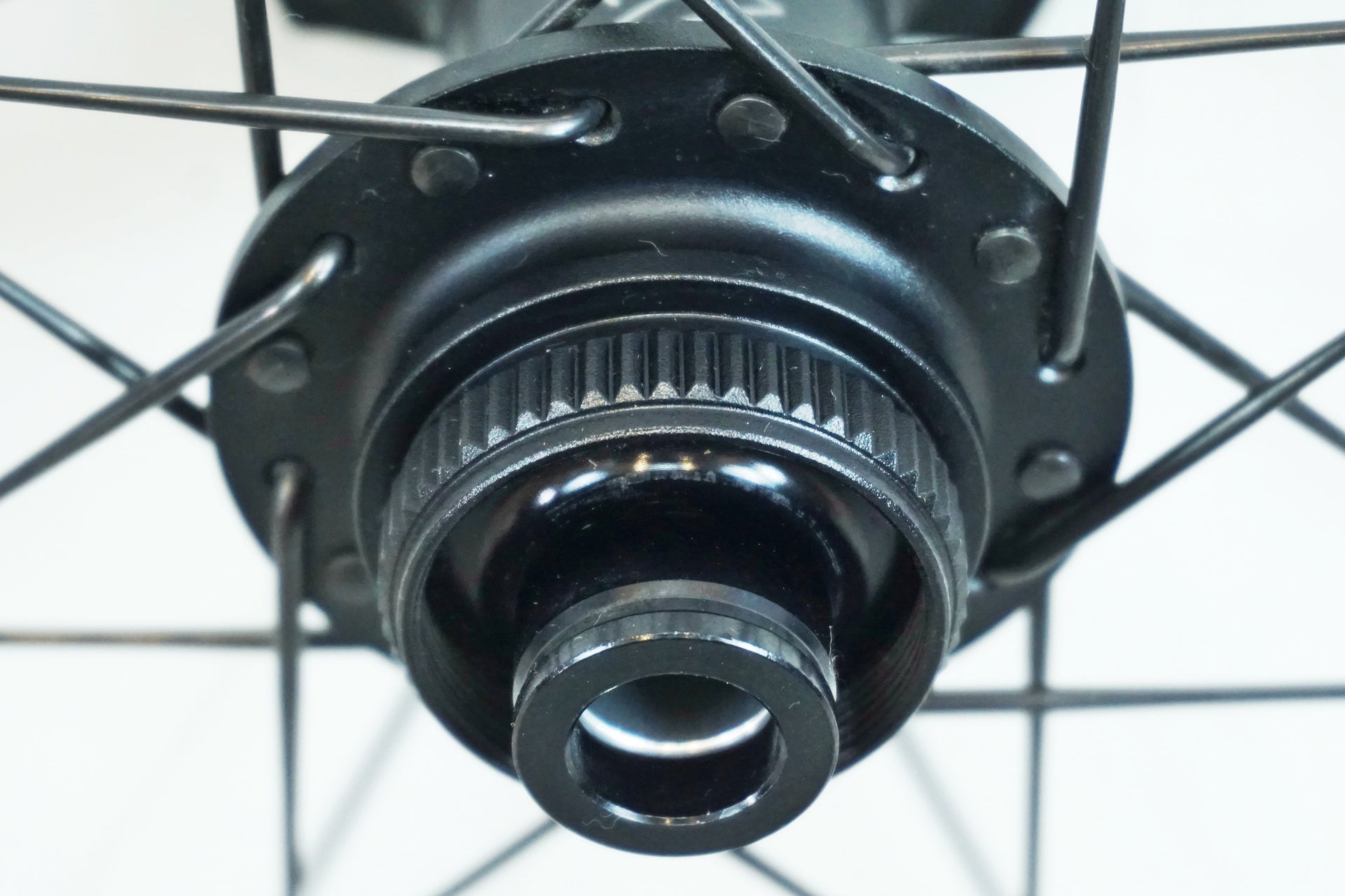VELOMANN 「ベロマン」 PALLADIUM 33 DISC シマノ12S ホイールセット