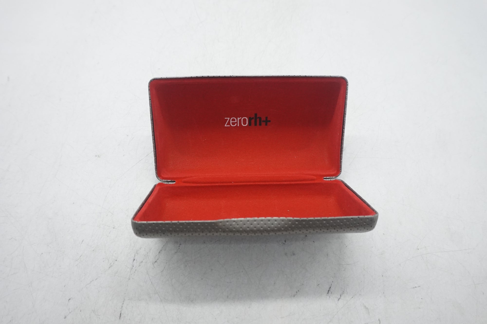 ZERORH+ 「ゼロアールエイチプラス」 VARIOMATIC アイウェア / 大阪門真店