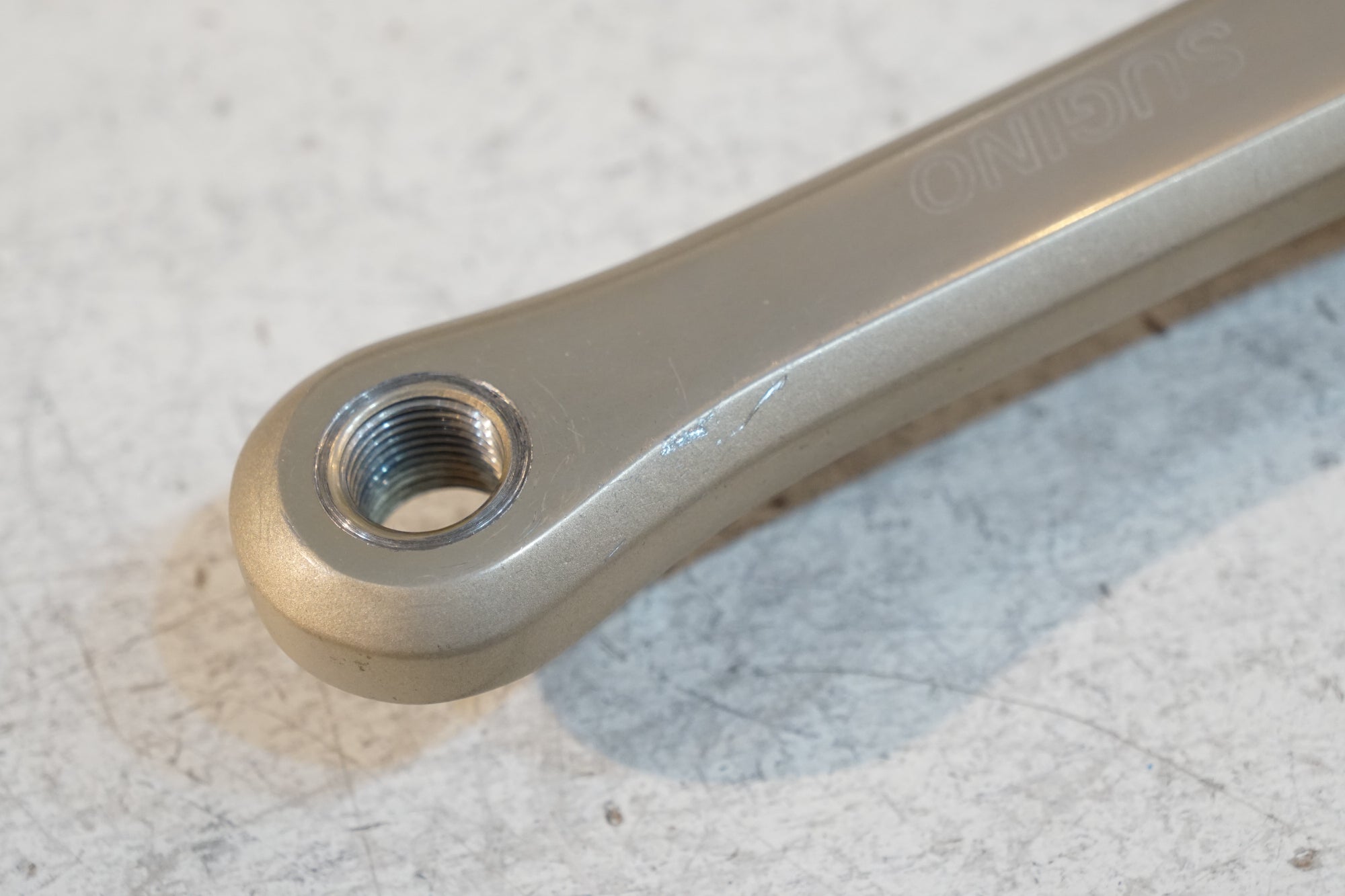 SUGINO 「スギノ」 GRAND MIGHTY 165mm NJS CRANK CHAMPAGNE GOLD