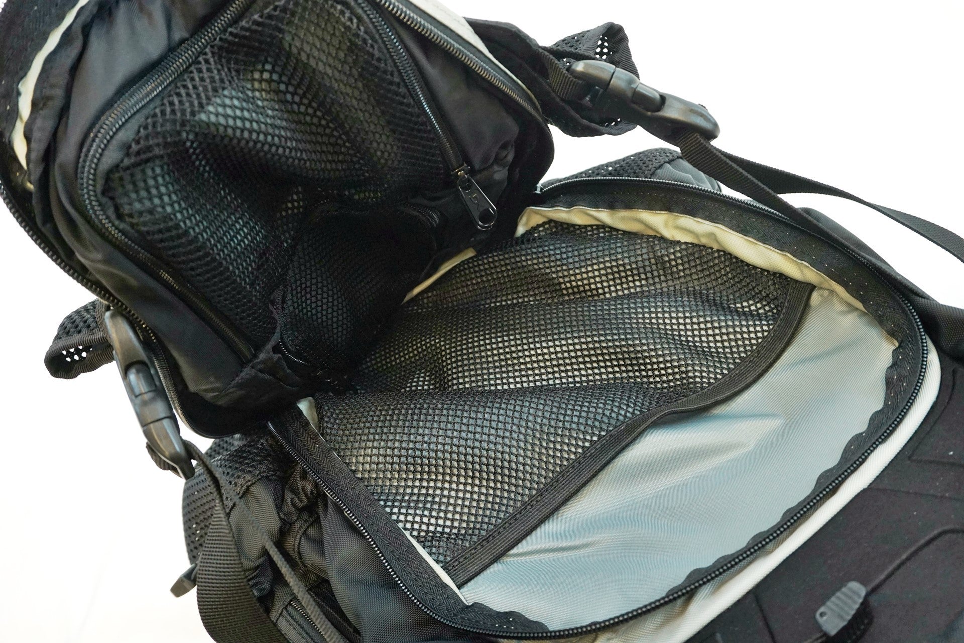 DAKINE 「ダカイン」 APEX サイクルバッグ / 有明ガーデン店