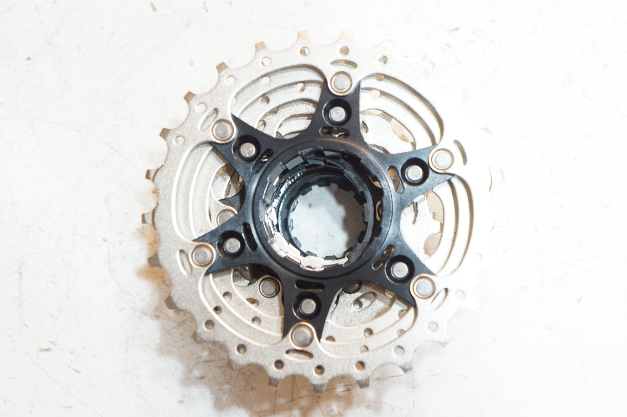 SHIMANO 「シマノ」 ULTEGRA CS-6800 11-25T 11S スプロケット / バイチャリ浦和ベース