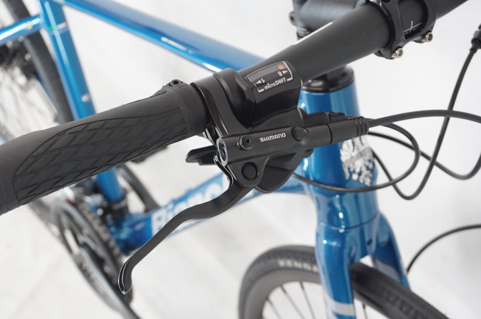 BIANCHI 「ビアンキ」 ROMA3 DISC 2021年モデル クロスバイク / 阪急