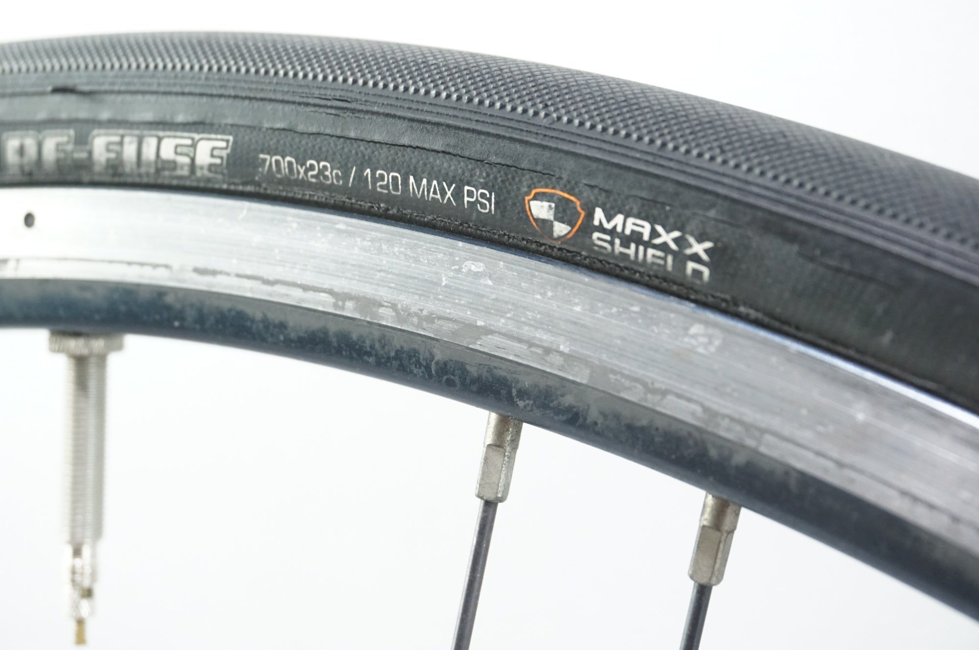 BONTRAGER 「ボントレガー」 SELECT シマノ8-10速 ホイールセット / 中