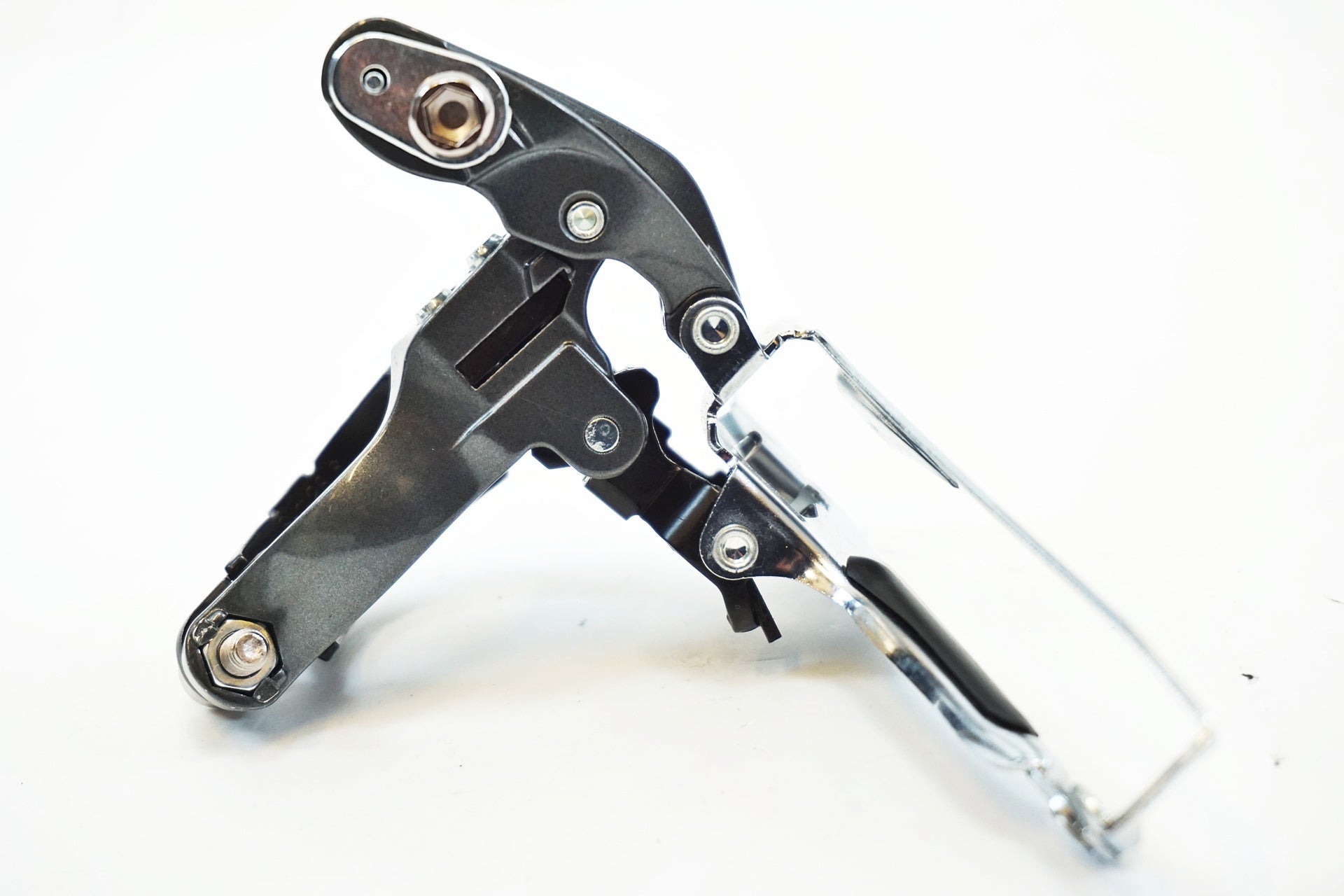 SHIMANO 「シマノ」 CLARIS FD-R2000 2×8S フロントディレイラー / 有明ガーデン店