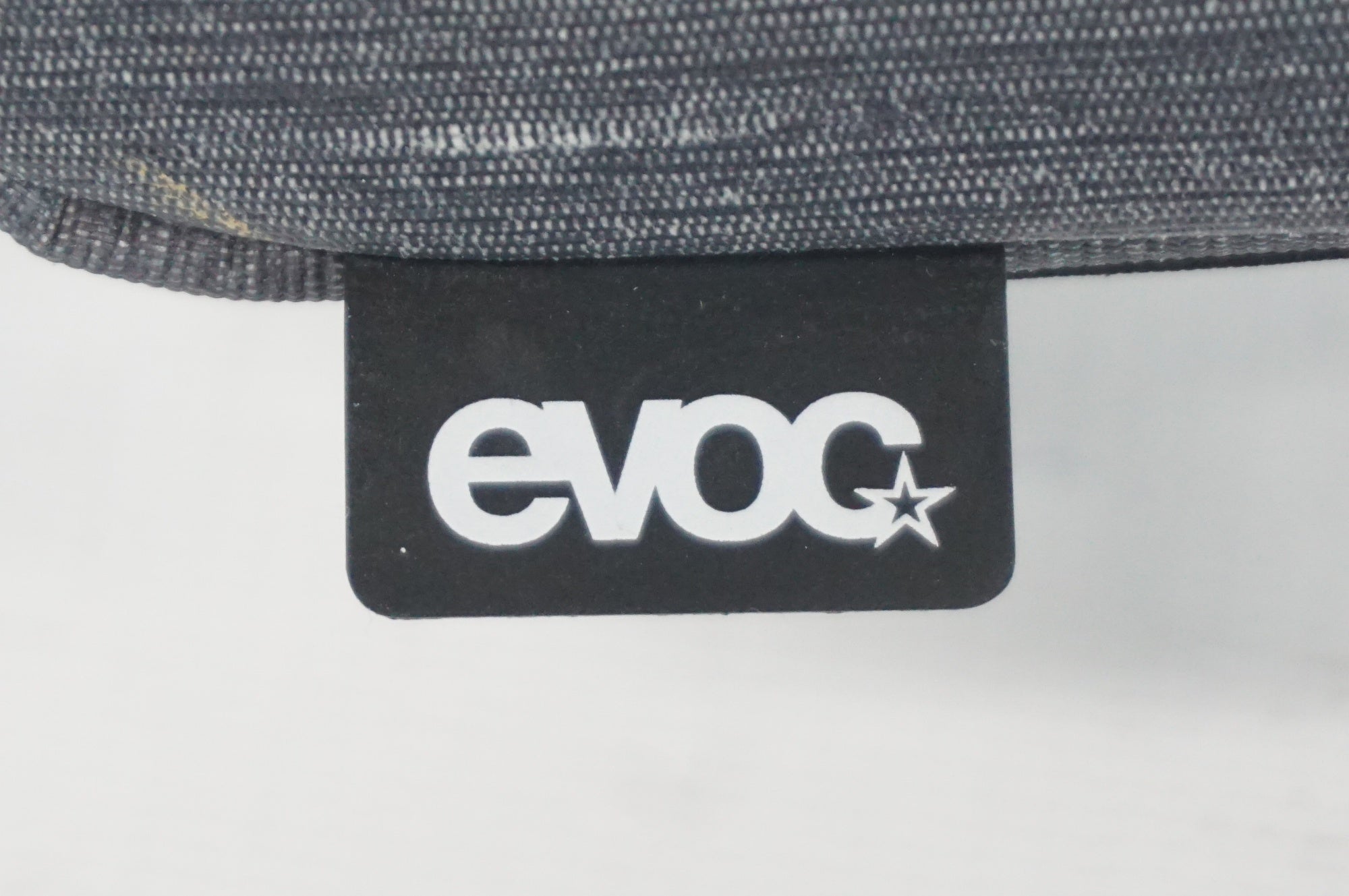 EVOC 「イーボック」 TOP TUBE PACK トップチューブバッグ / 阪急塚口店