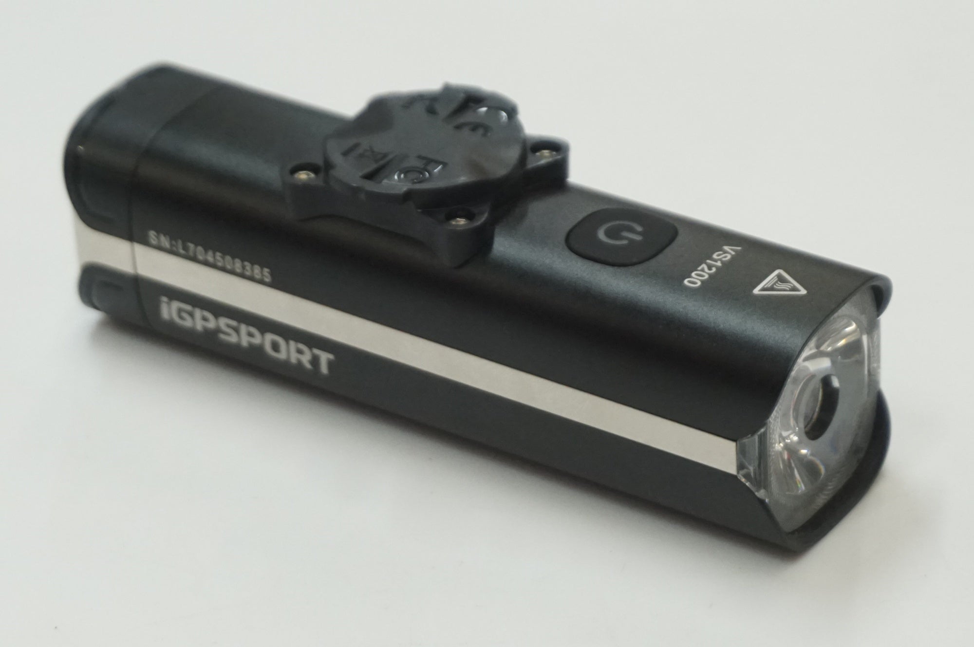 IGP SPORT 「アイジーピースポーツ」 VS1200 フロントライト / 福岡店