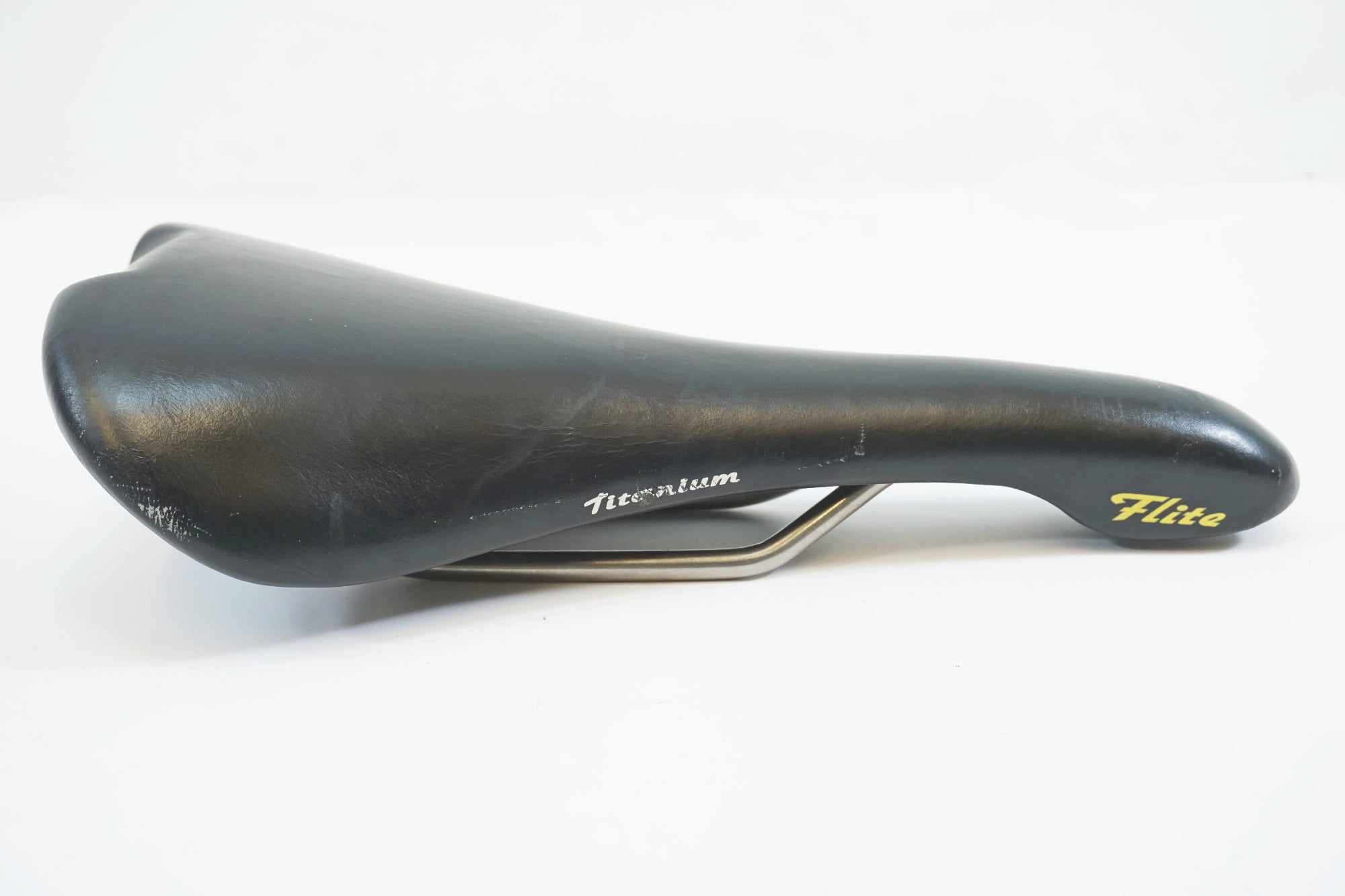 SELLE ITALIA 「セライタリア」 FLITE TITANIUM サドル / 有明ガーデン