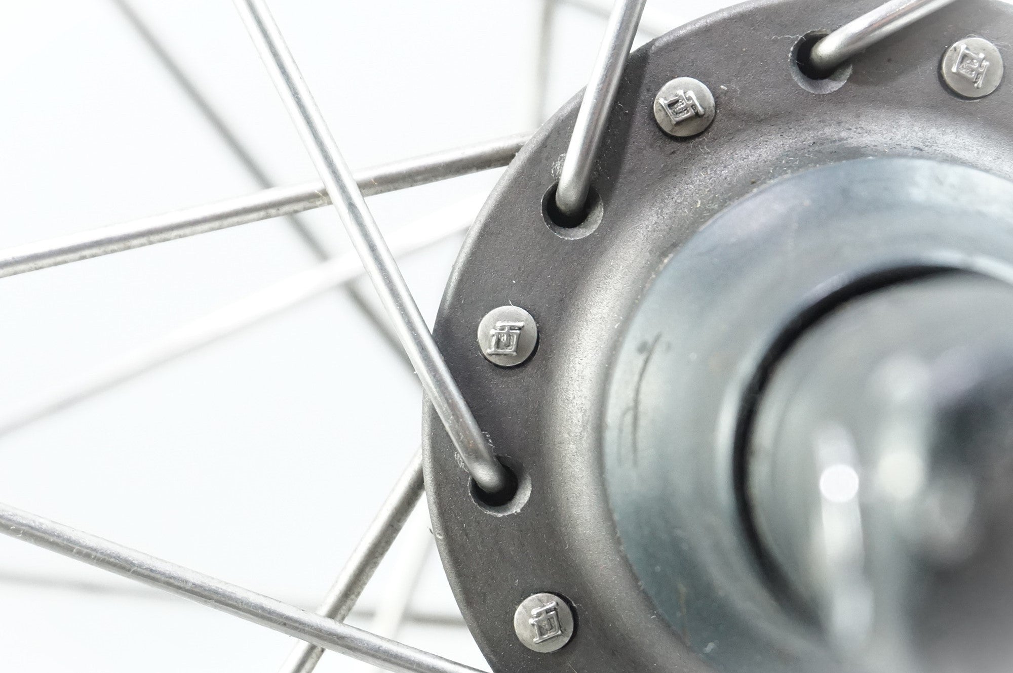 SHIMANO 「シマノ」 XTR FH-M950 / ARAYA TM840F 手組み シマノ8-10速
