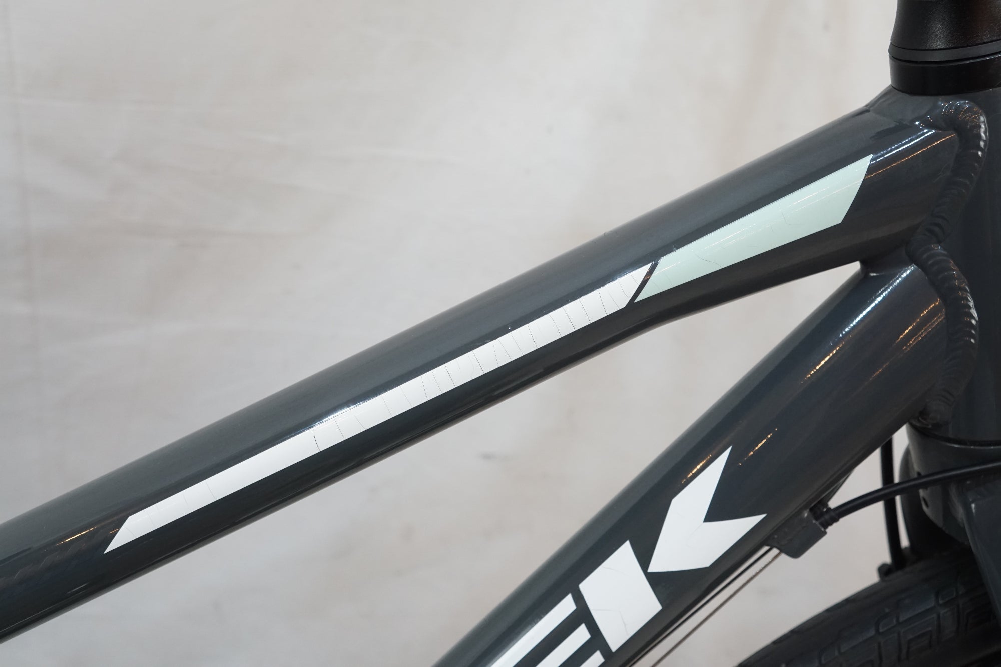 TREK 「トレック」 FX2 DISC WSD 2019年モデル クロスバイク