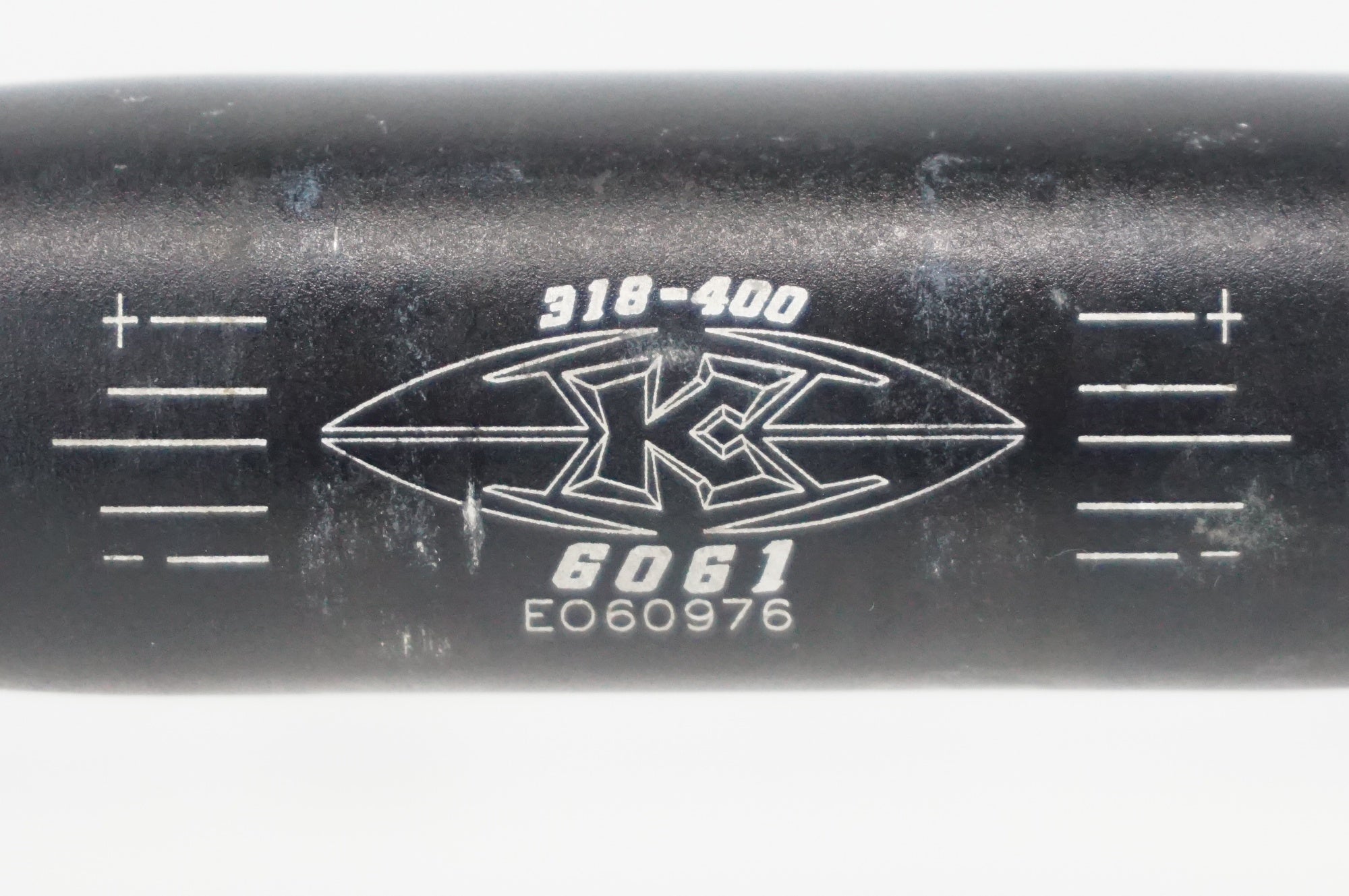 KCNC 「ケーシーエヌシー」 ROAD PRO Φ31.8 400mm ハンドル / 阪急塚口