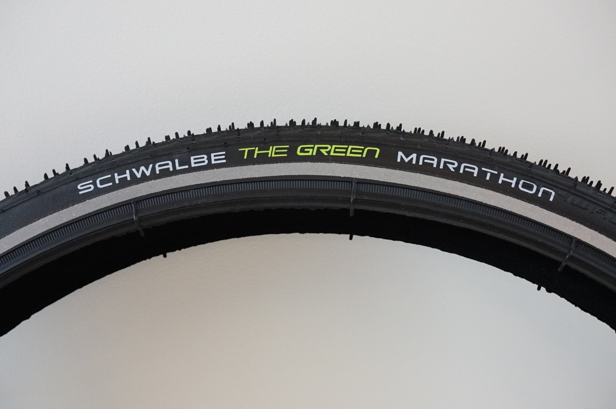 SCHWALBE 「シュワルベ」 マラソン 16X1.35 / 浜松店