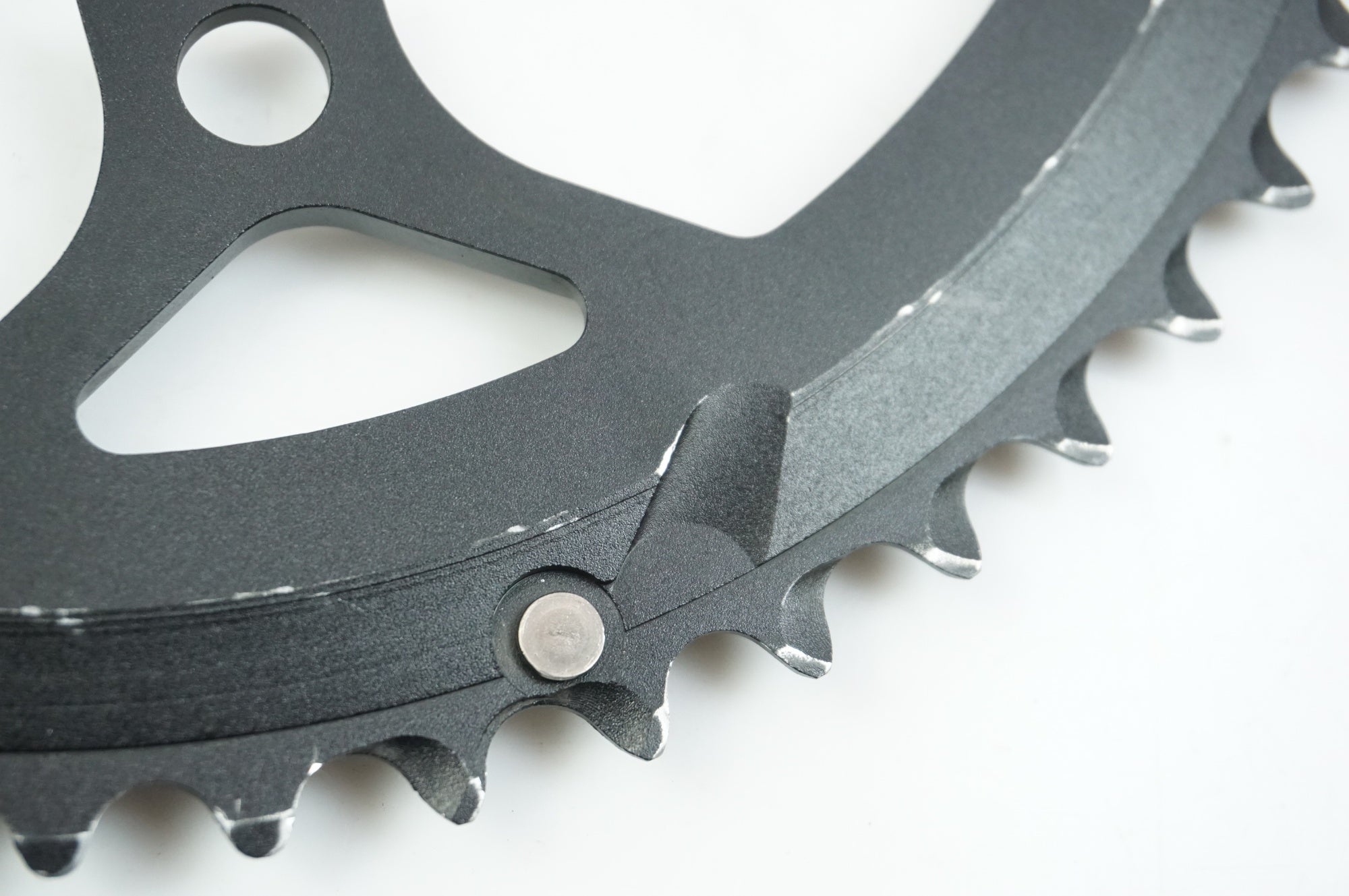 ROTOR 「ローター」 NOQ 52T チェーンリング / 中目黒店