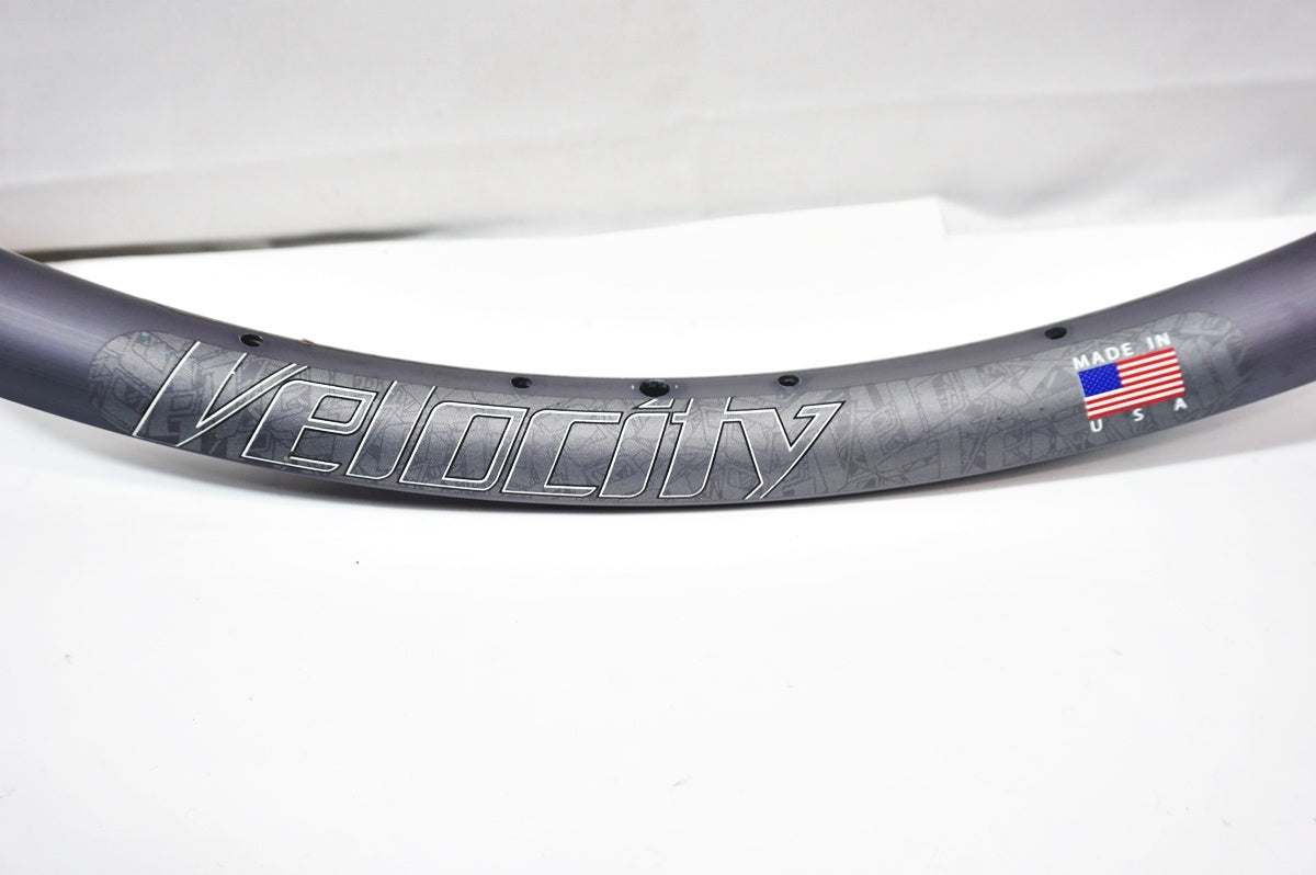 VELOCITY 「ベロシティ」 BLUNT SS 650B リムセット / バイチャリ世田谷店