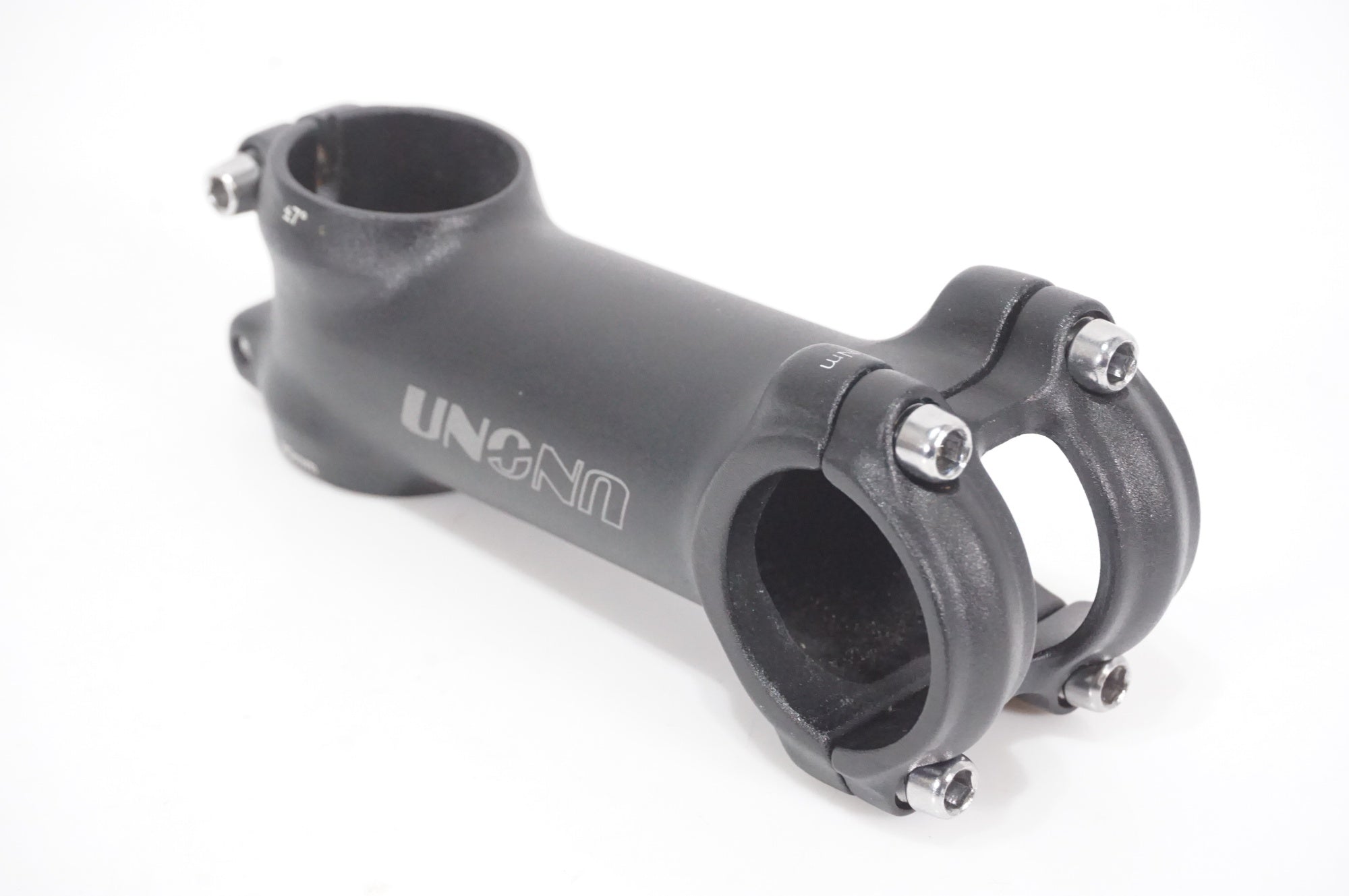 UNO 「ウノ」 φ31.8 90mm ステム / AKIBA店