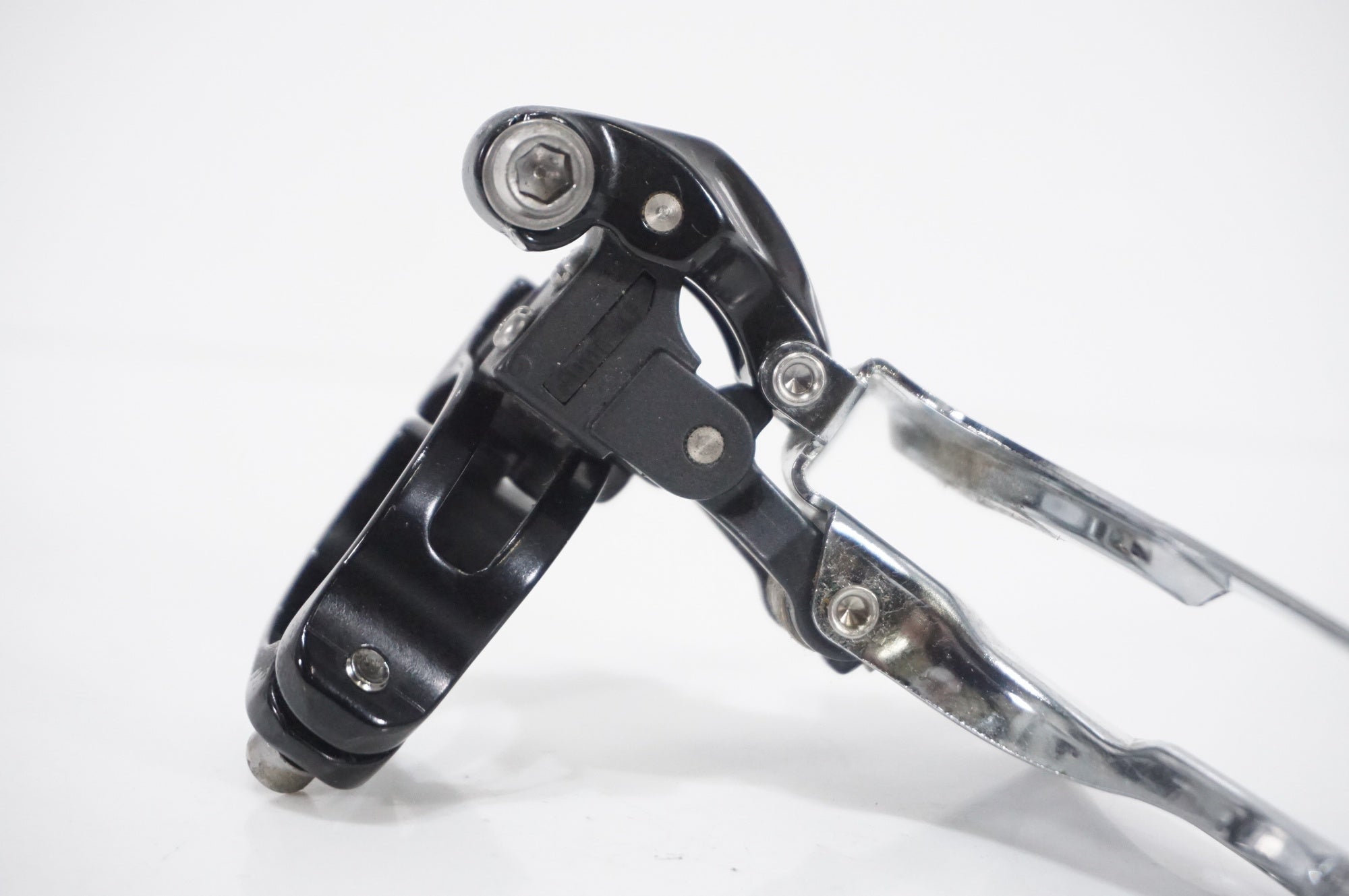 SHIMANO 「シマノ」 105 FD-5703 フロントディレイラー / AKIBA店