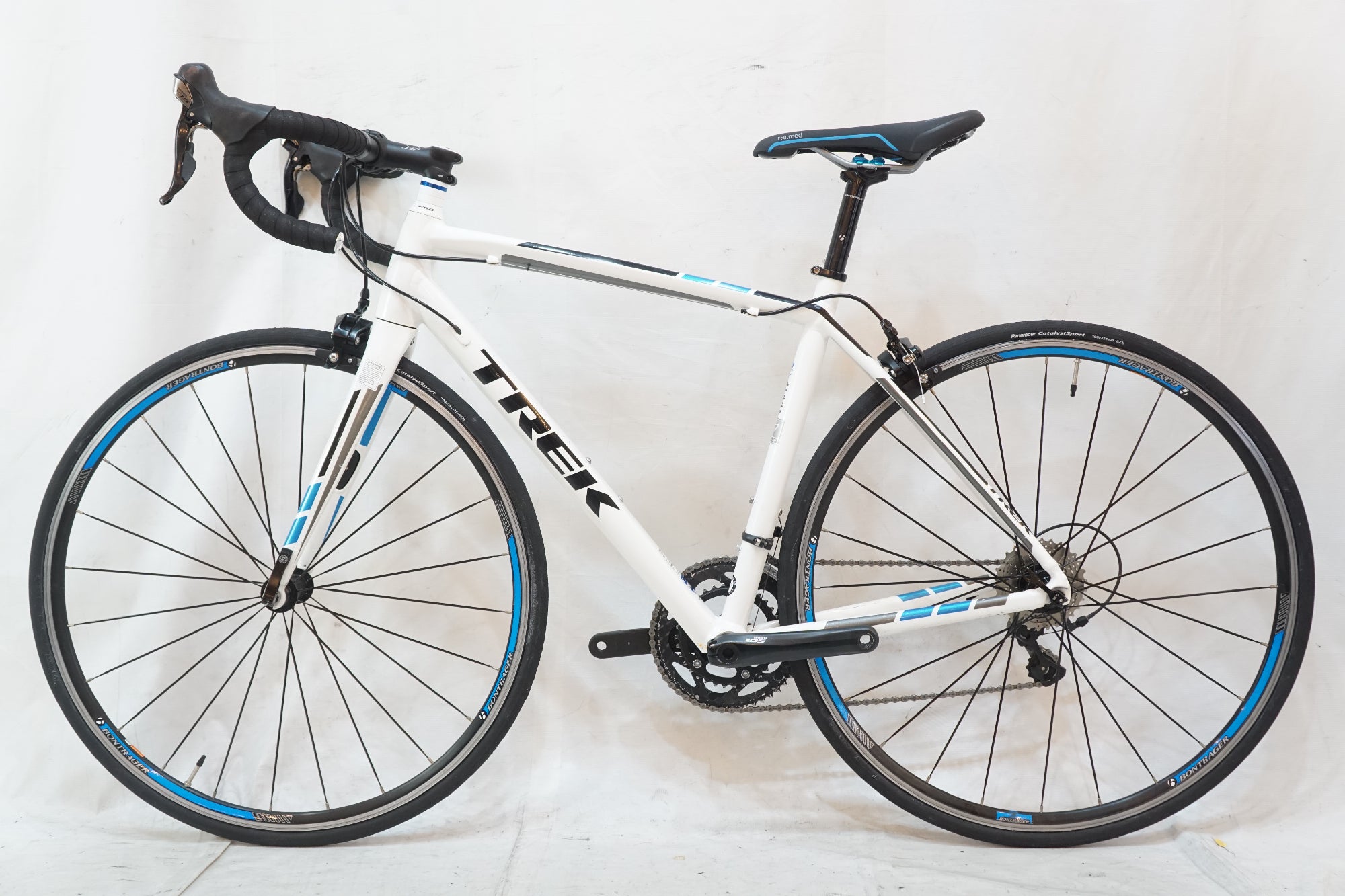 アグーカズ TREK MADON2.1　ロードバイク　新潟で引き取り限定 TREK 「トレック」 MADONE2.1 2014年モデル ロードバイク / バイチャリ