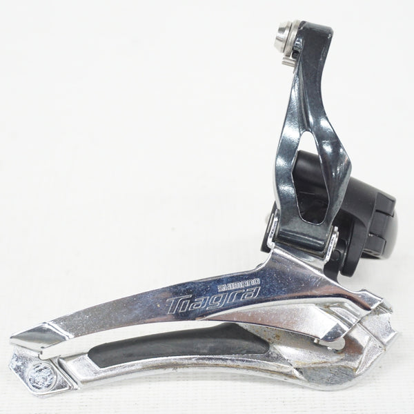 【新品未使用】シマノ フロントディレイラー Tiagra FD-4700-BＭ6 SHIMANO 「シマノ」 TIAGRA FD-4700 フロントディレイラー